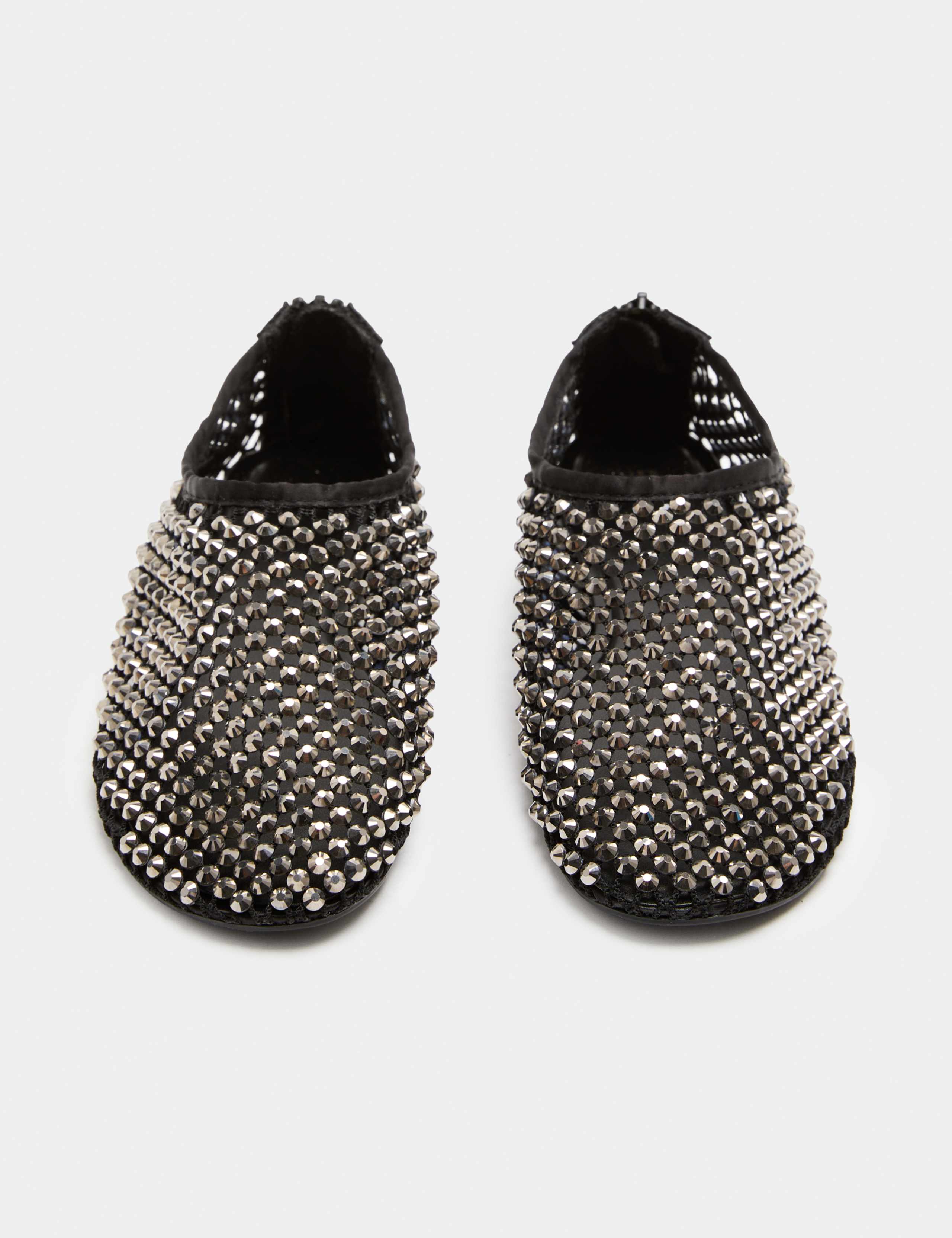 Embellished Slip On Flat Round Toe Shoes 1 of 3