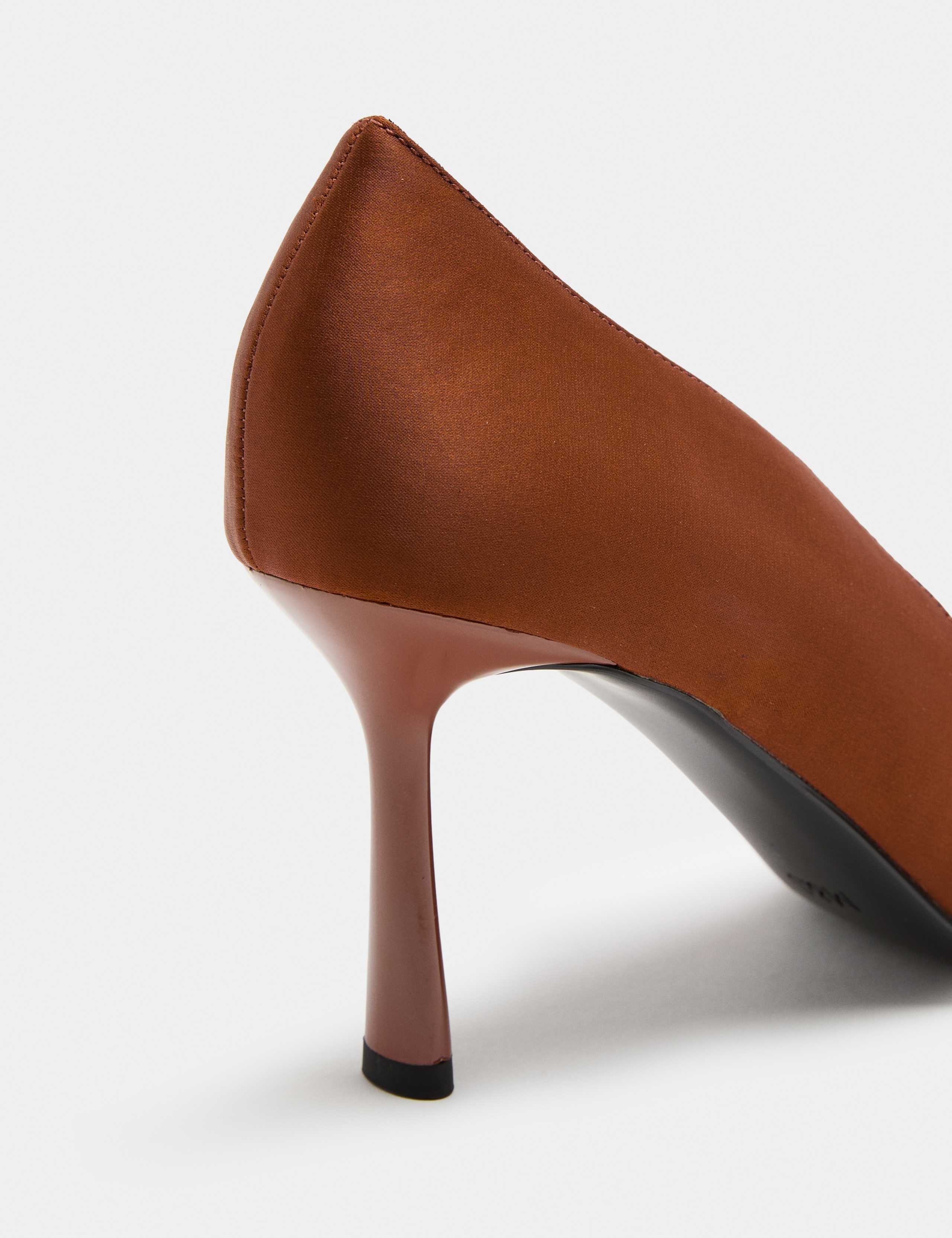 Satin Scalloped Trim Stiletto Court Shoes 3 of 3