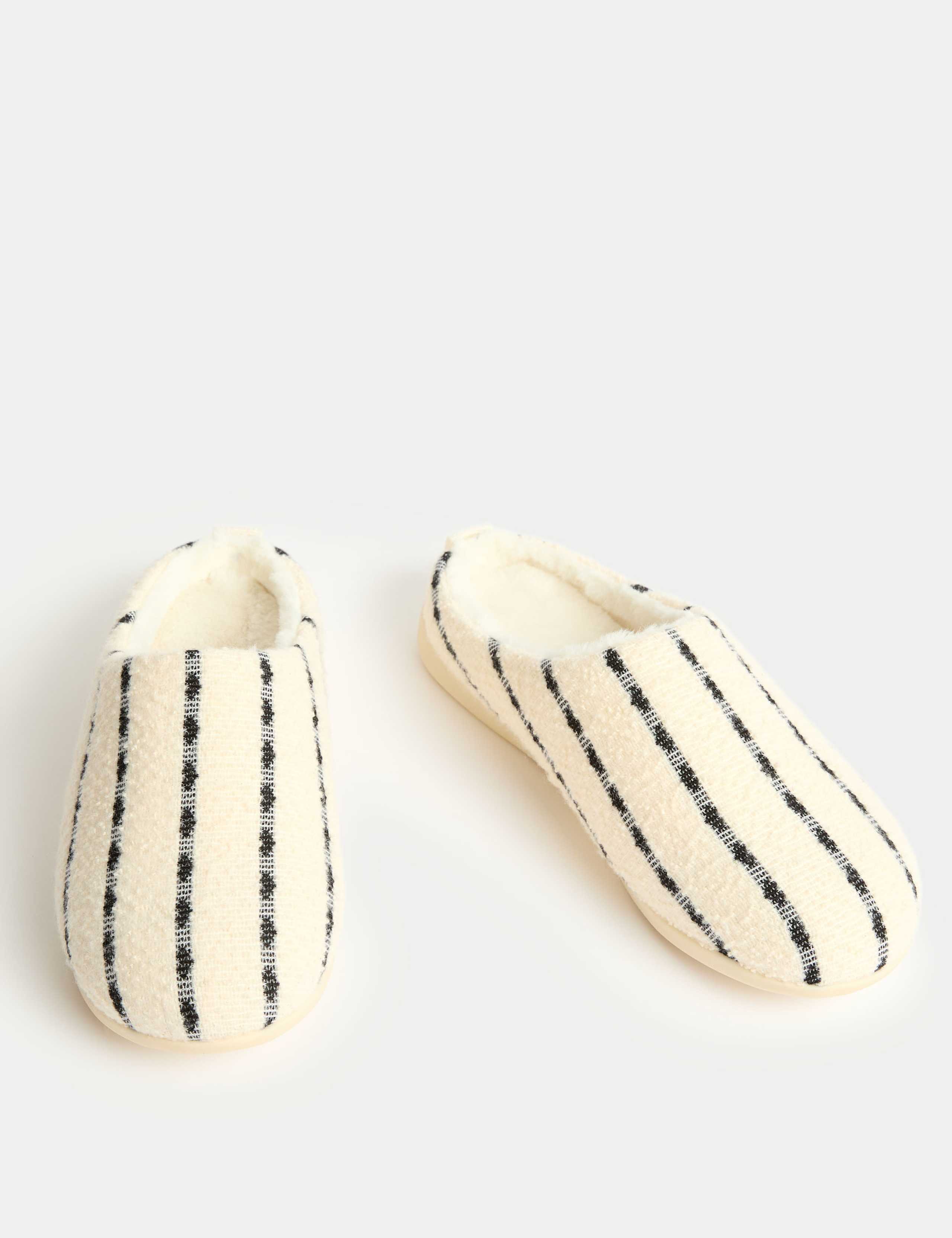 Mule Slippers with Secret Support 2 of 3