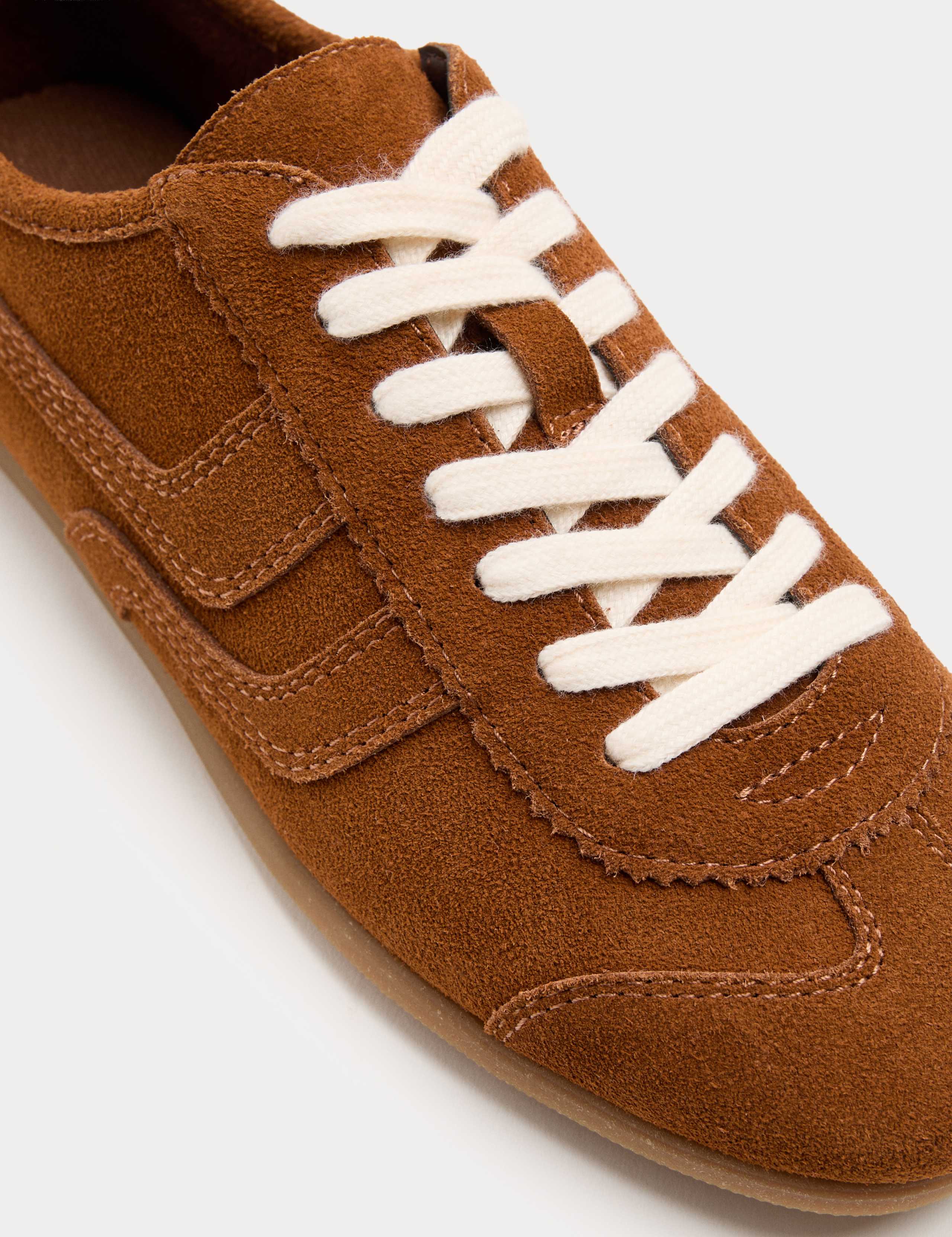 Suede Side Stripe Retro Runner Trainers 3 of 3