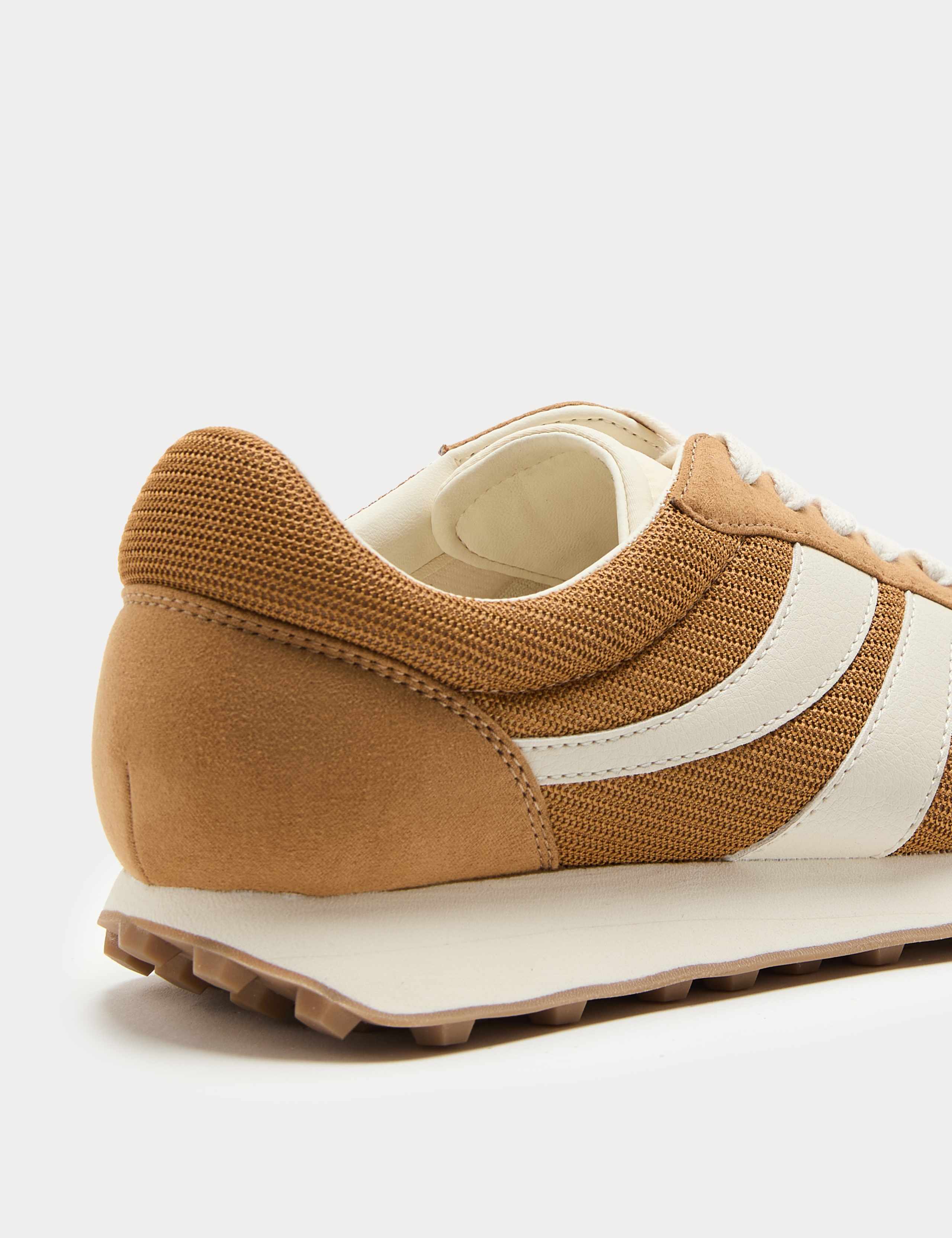 Side Stripe Retro Trainers 3 of 3