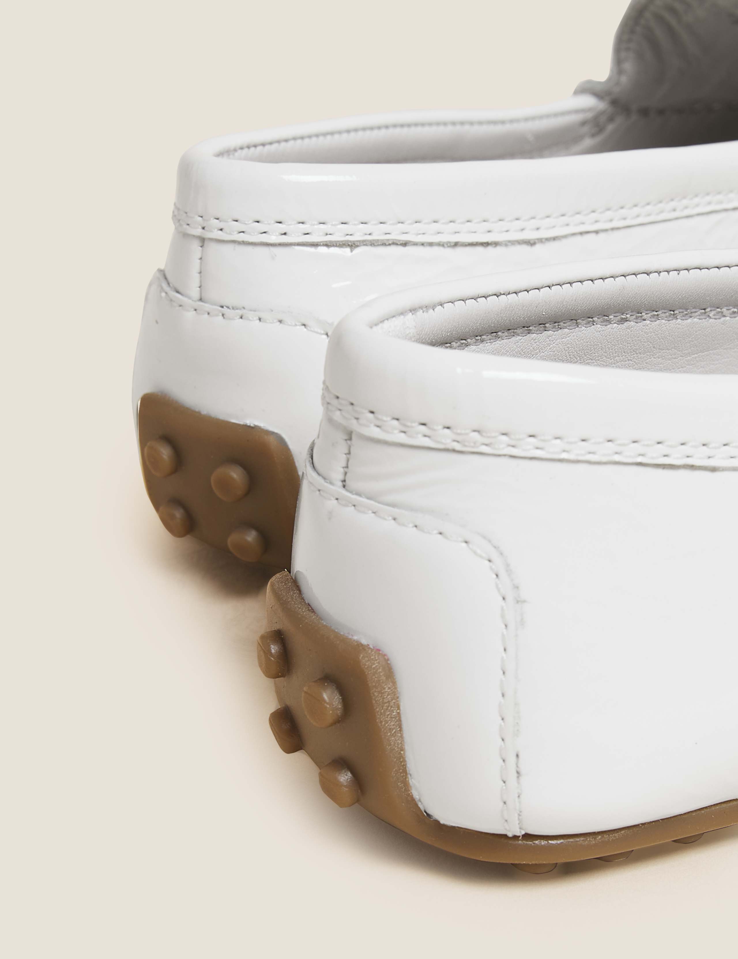 Wide Fit Leather Bow Boat Shoe 5 of 5