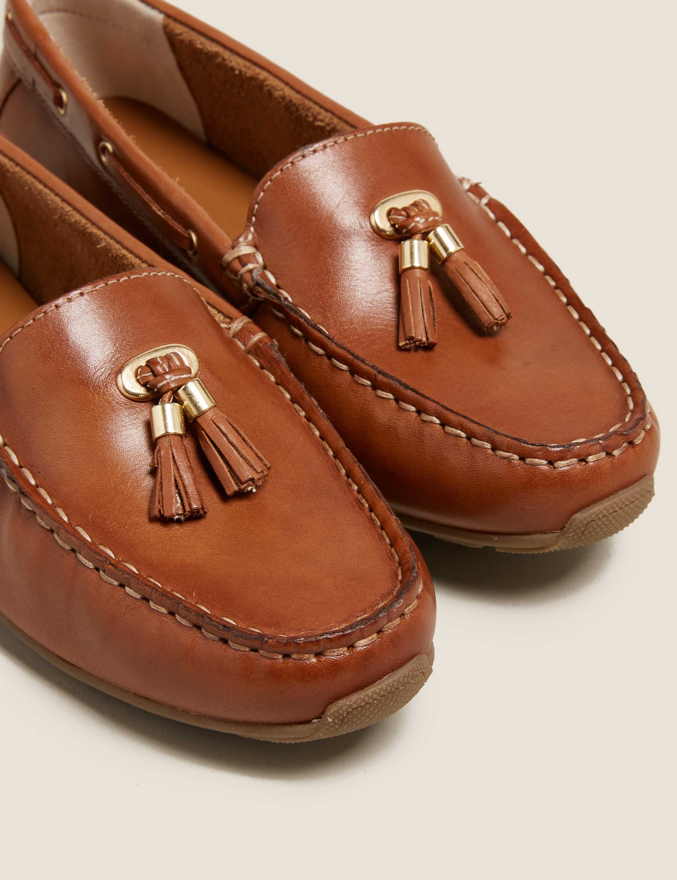 Wide Fit Leather Tassel Boat Shoes 3 of 5
