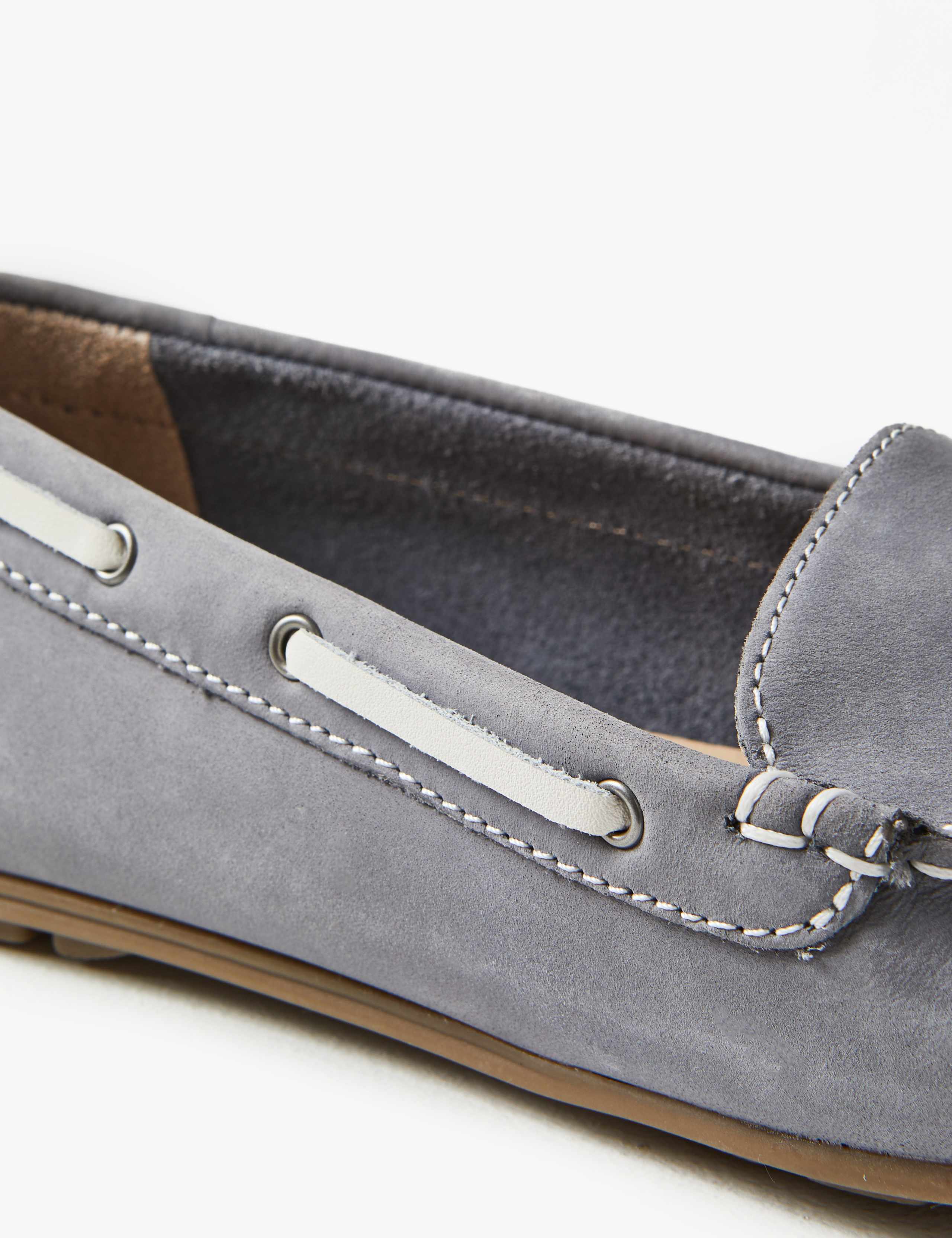 Wide Fit Leather Tassel Boat Shoes 4 of 6