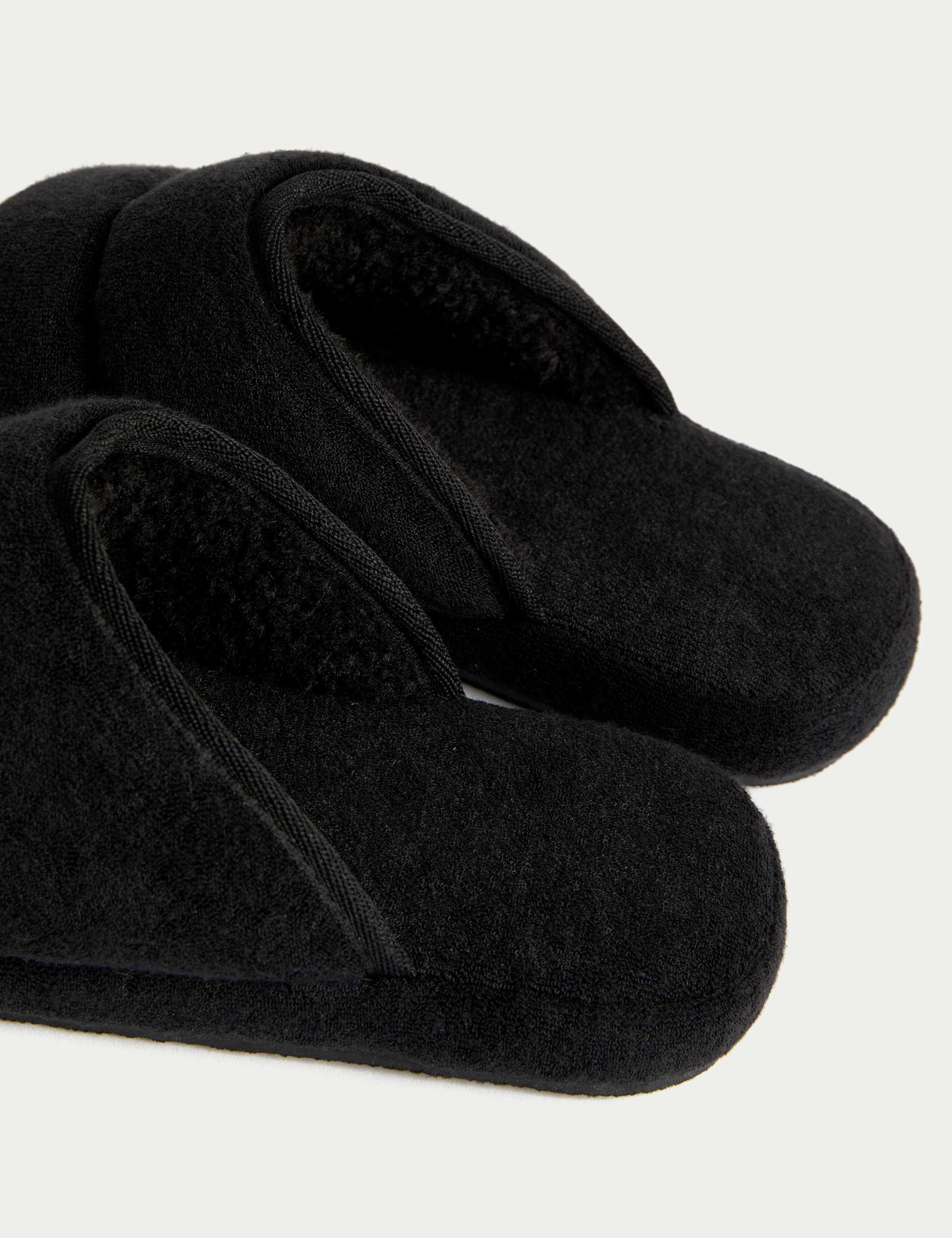 Open Toe Slider Slippers 3 of 3