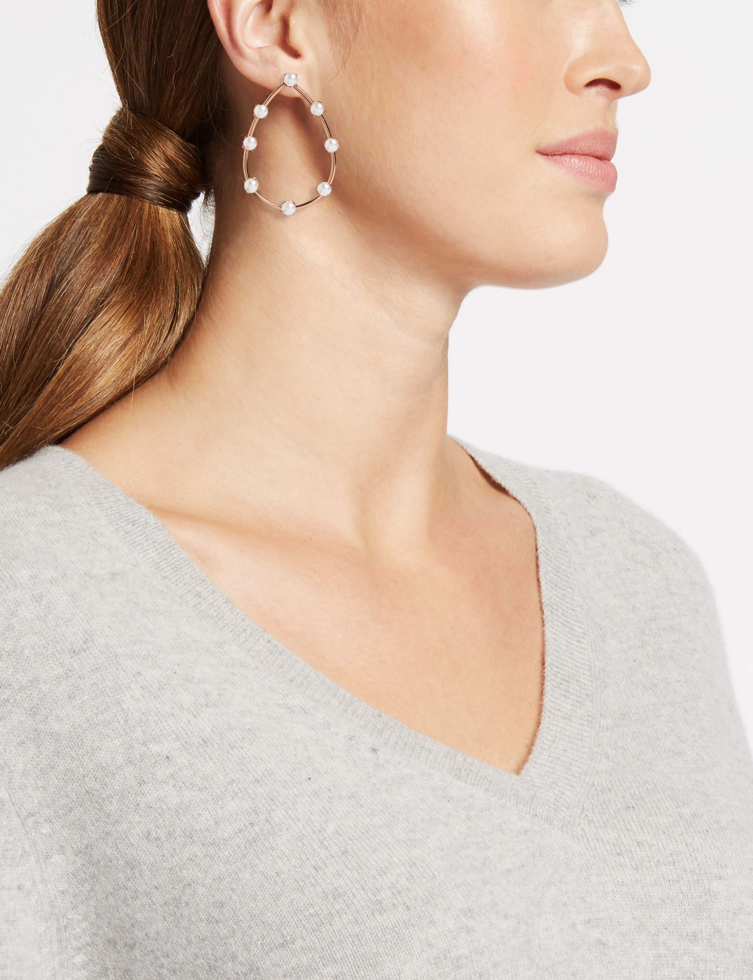 Pearl Teardrop Earrings 1 of 2