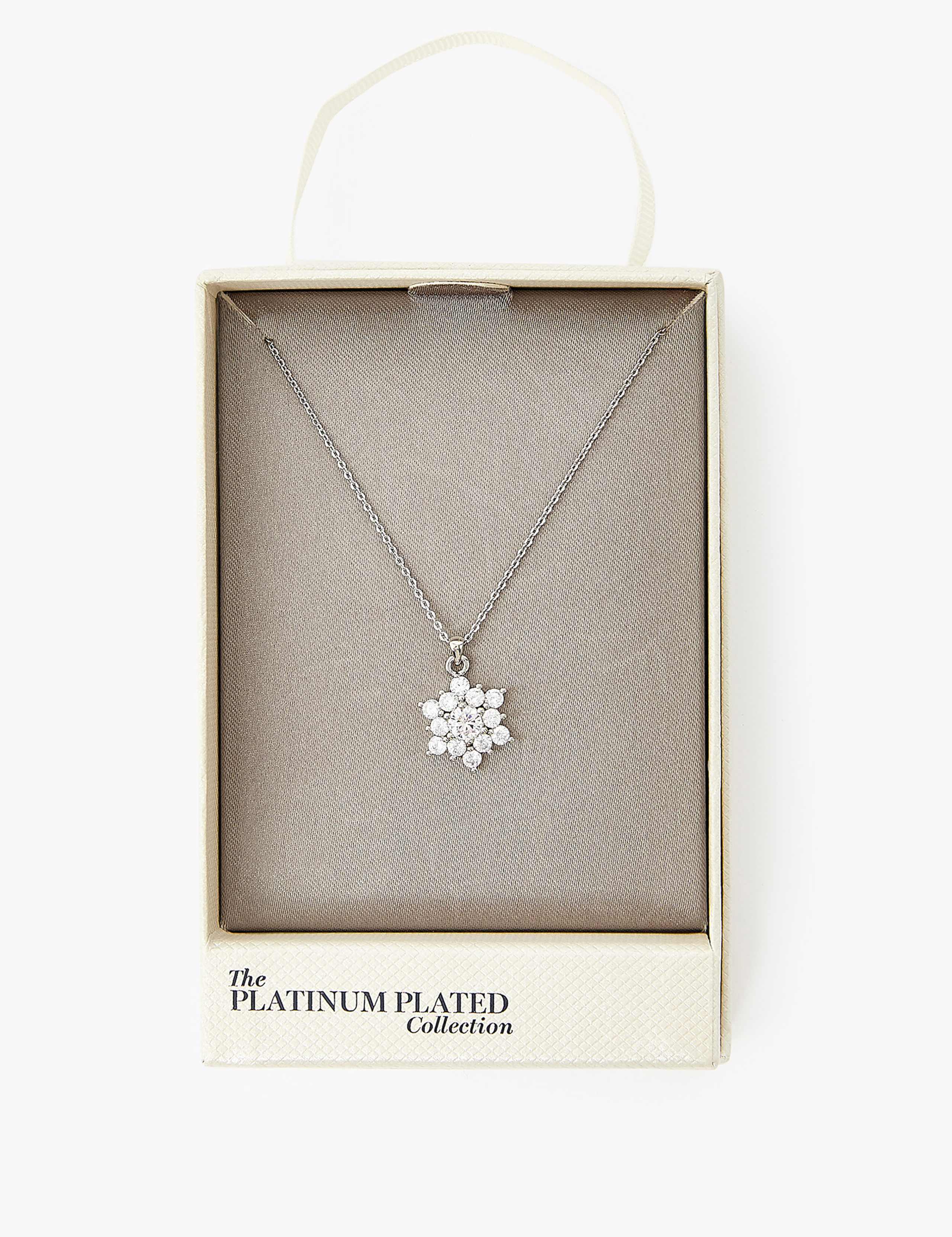 Platinum Plated Star Pendant Necklace 2 of 2