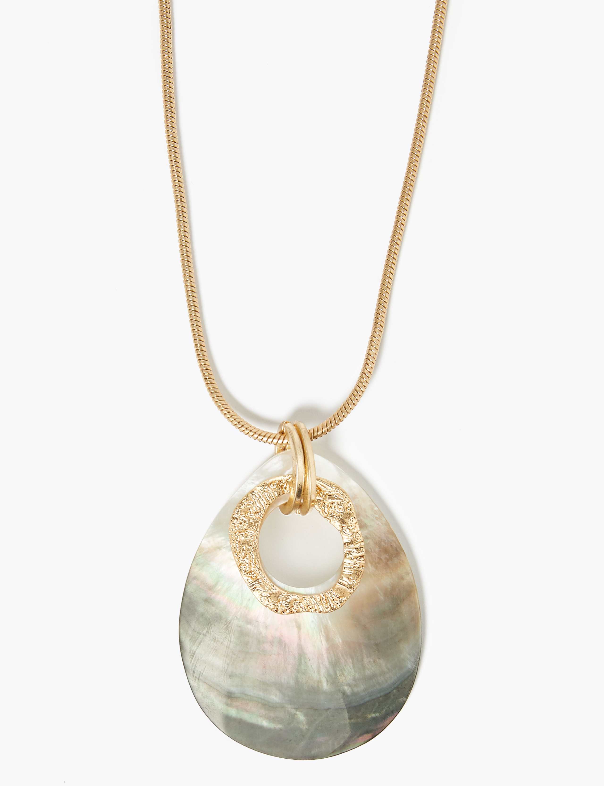 Large Shell Shape Pendant Necklaces 1 of 1