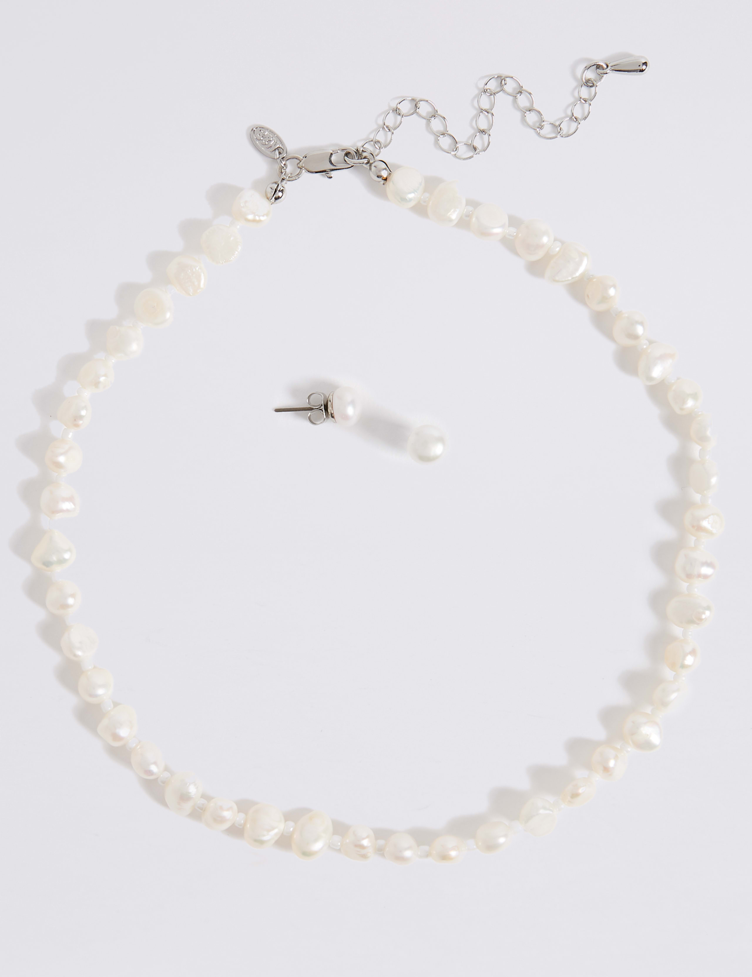 Fresh Water Pearl Classic Necklace & Earrings Set 2 of 2