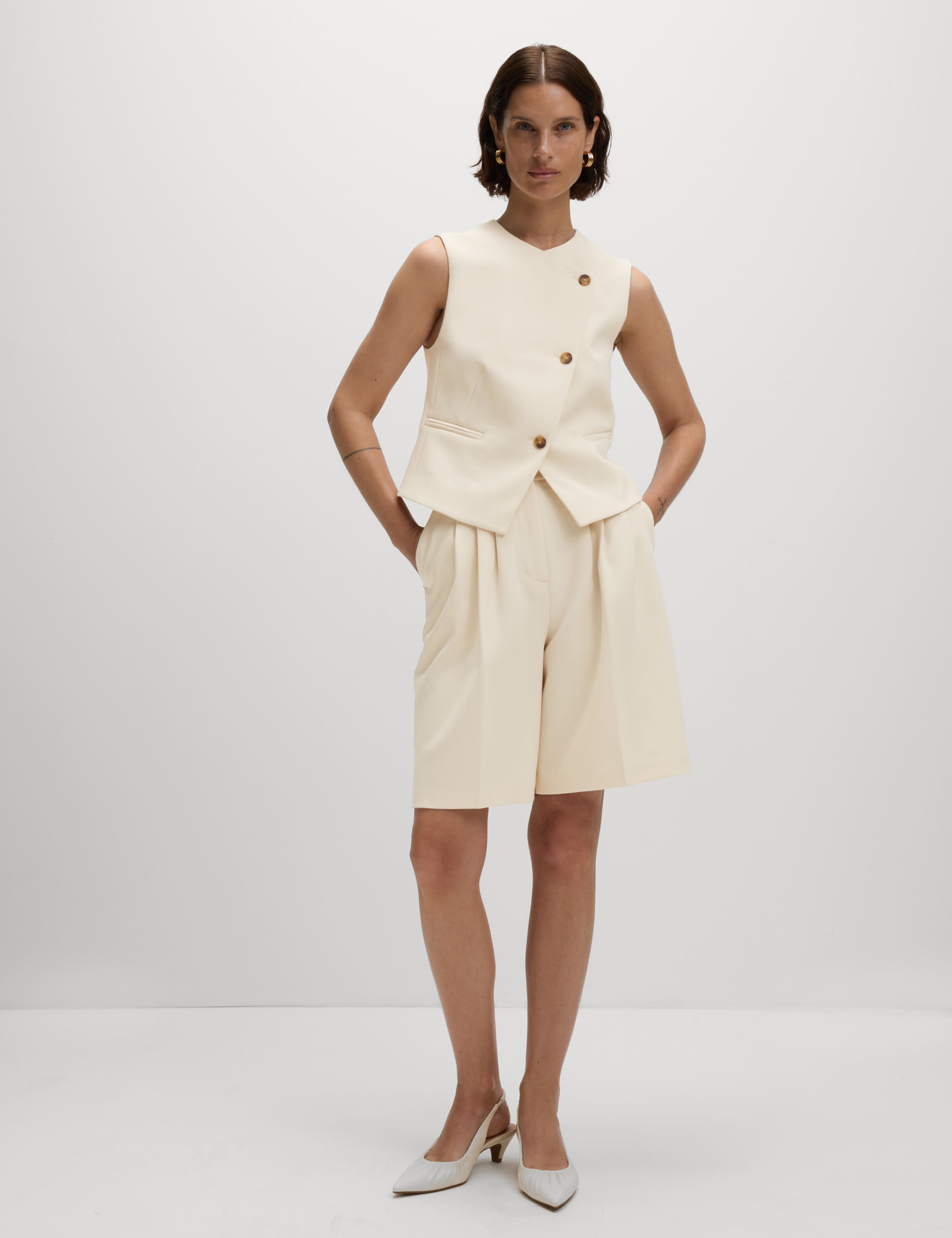 Tailored Asymmetric Waistcoat 3 of 8