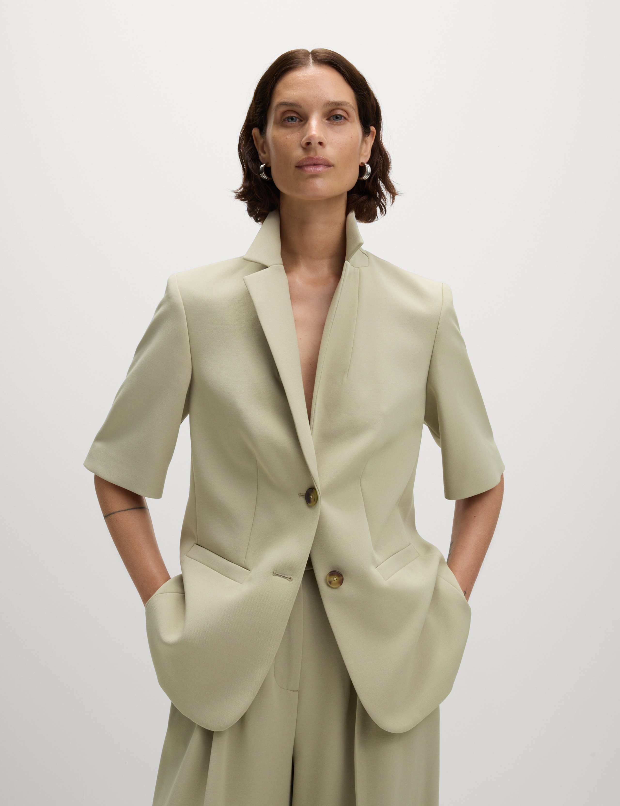 Straight Short Sleeve Single Breasted Blazer 4 of 7