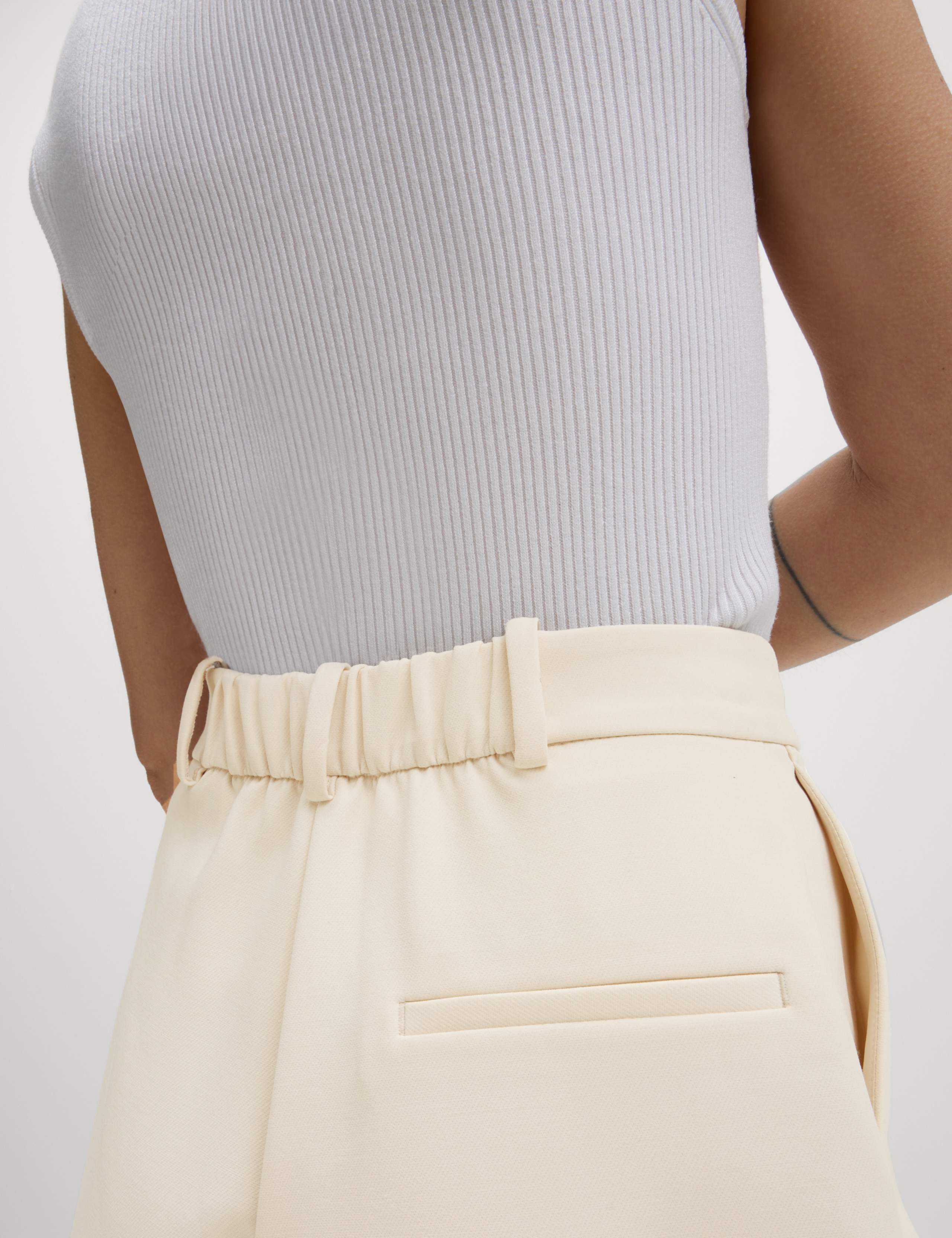 High Waisted Pleat Front Bermuda Shorts 6 of 7