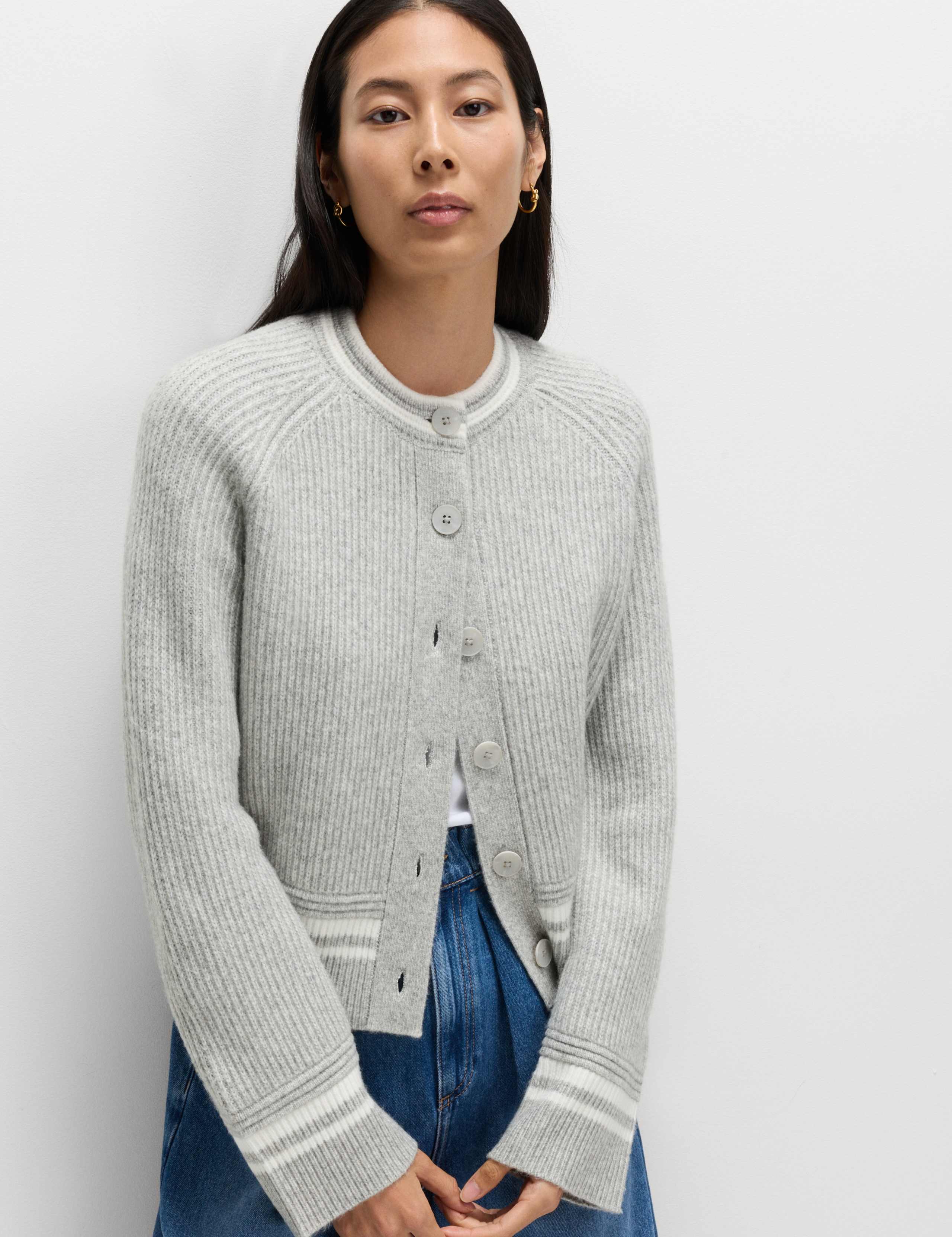 Cloud-Yarn Crew Neck Tipped Detail Cardigan 5 of 5