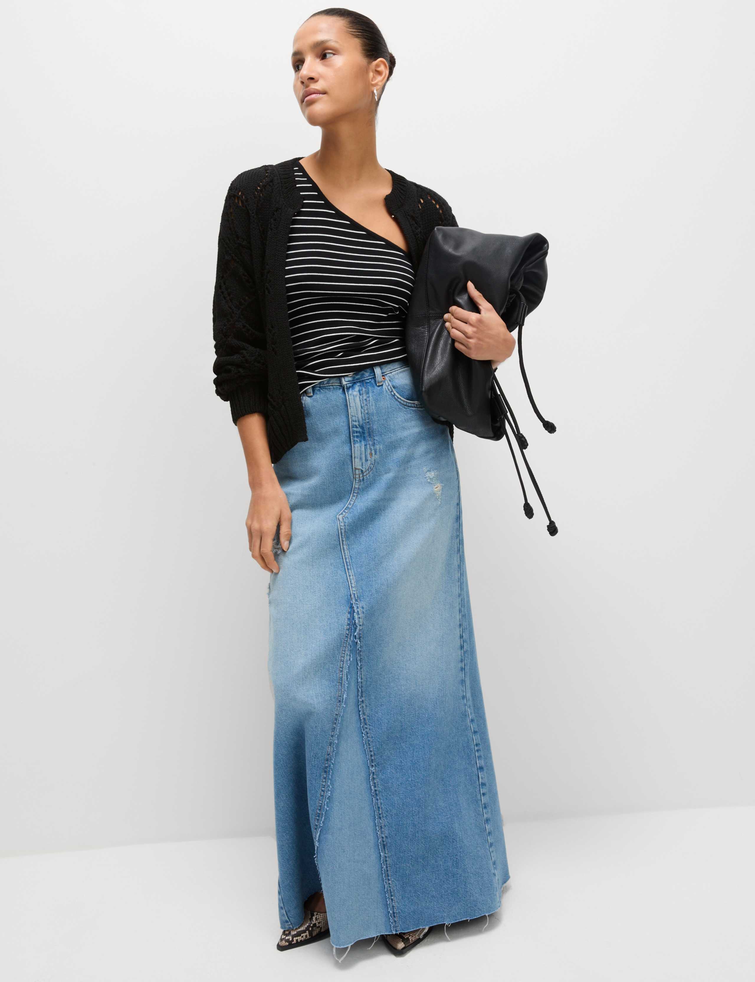 Cotton Blend Open Stitch Cropped Cardigan 4 of 7