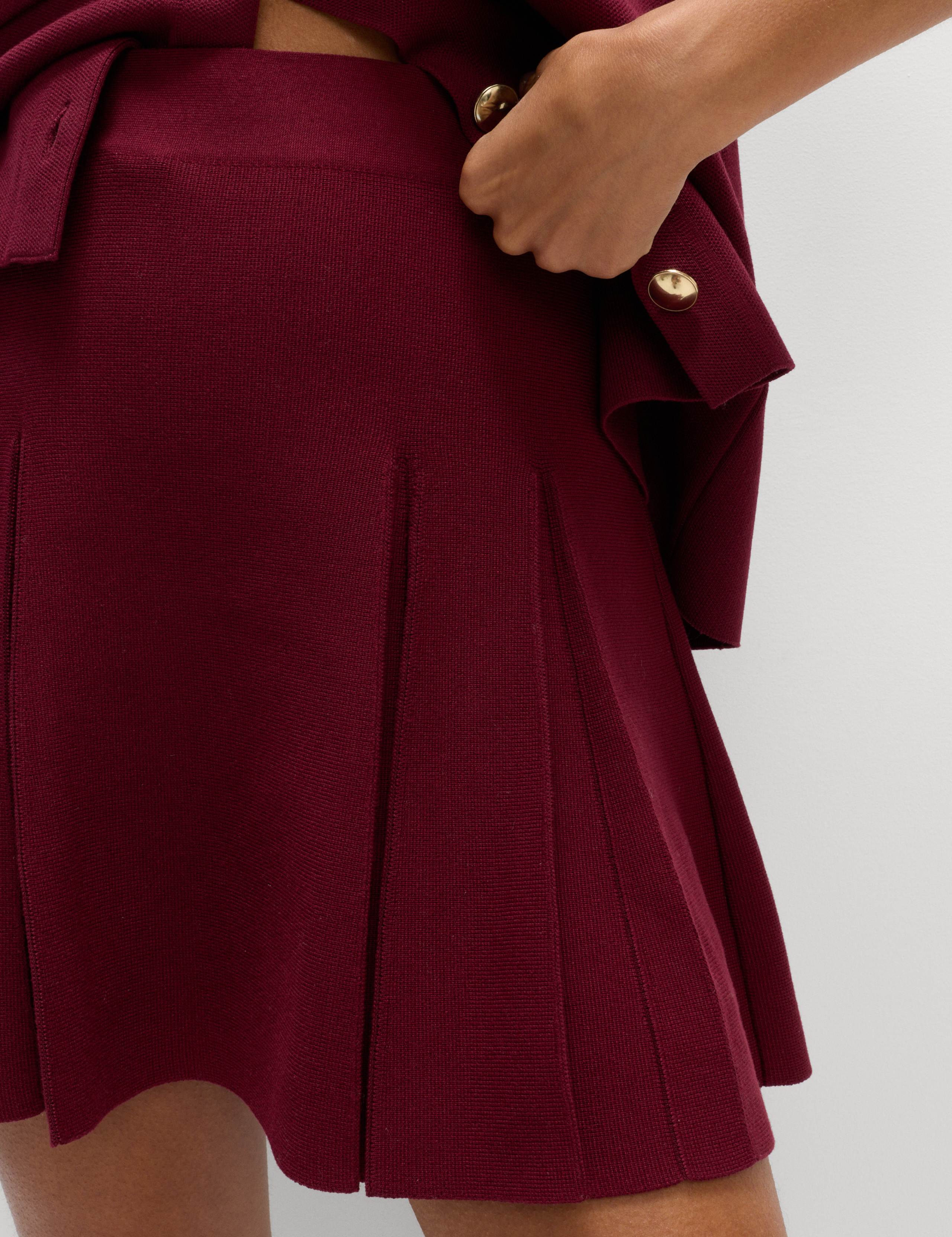Ribbed Pleated Knitted Mini Skirt 3 of 6