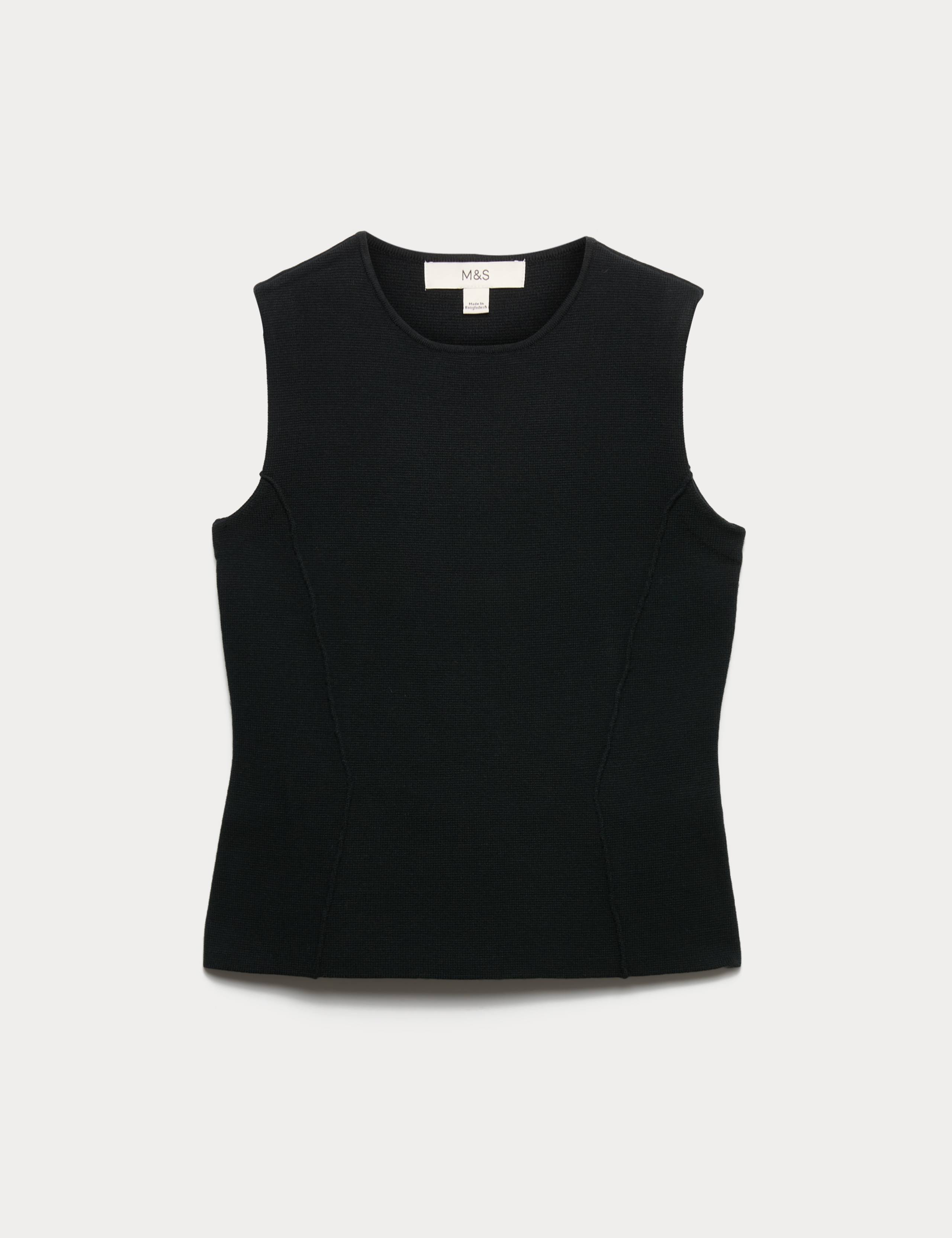 Textured Waisted Slim Fit Knitted Vest 2 of 7