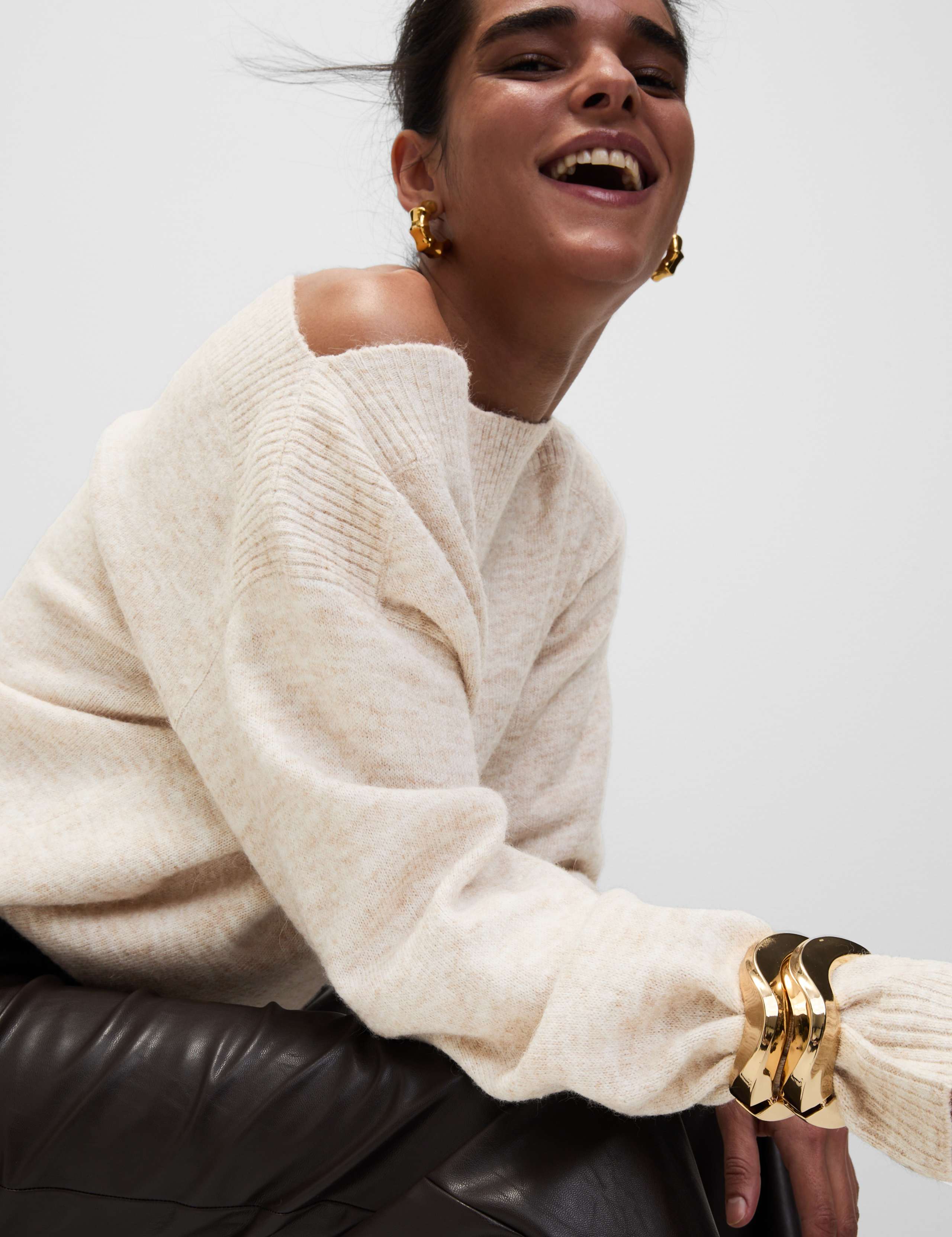 Slash Neck Relaxed Jumper with Alpaca 3 of 6