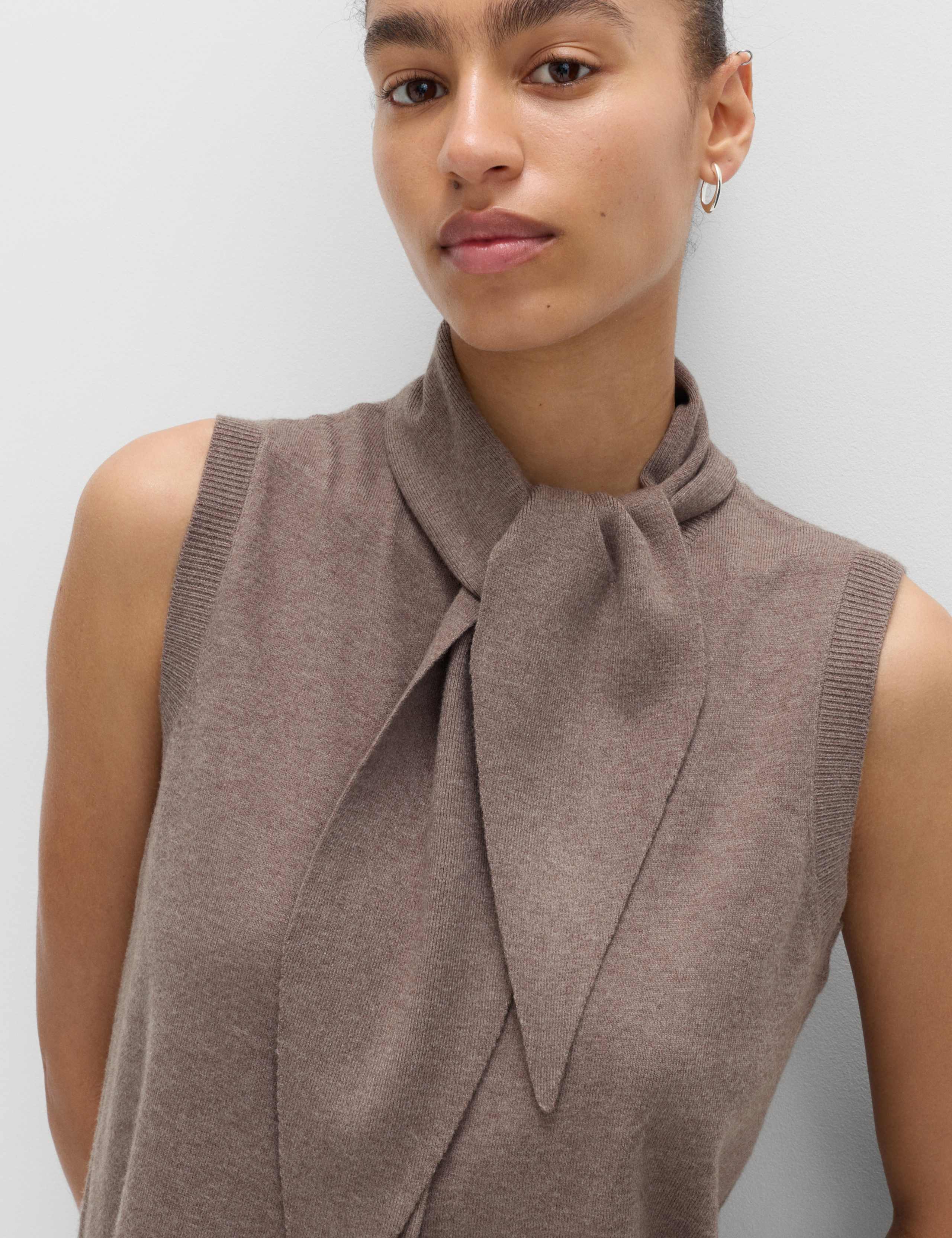 Tie Neck Button Through Knitted Waistcoat 3 of 7