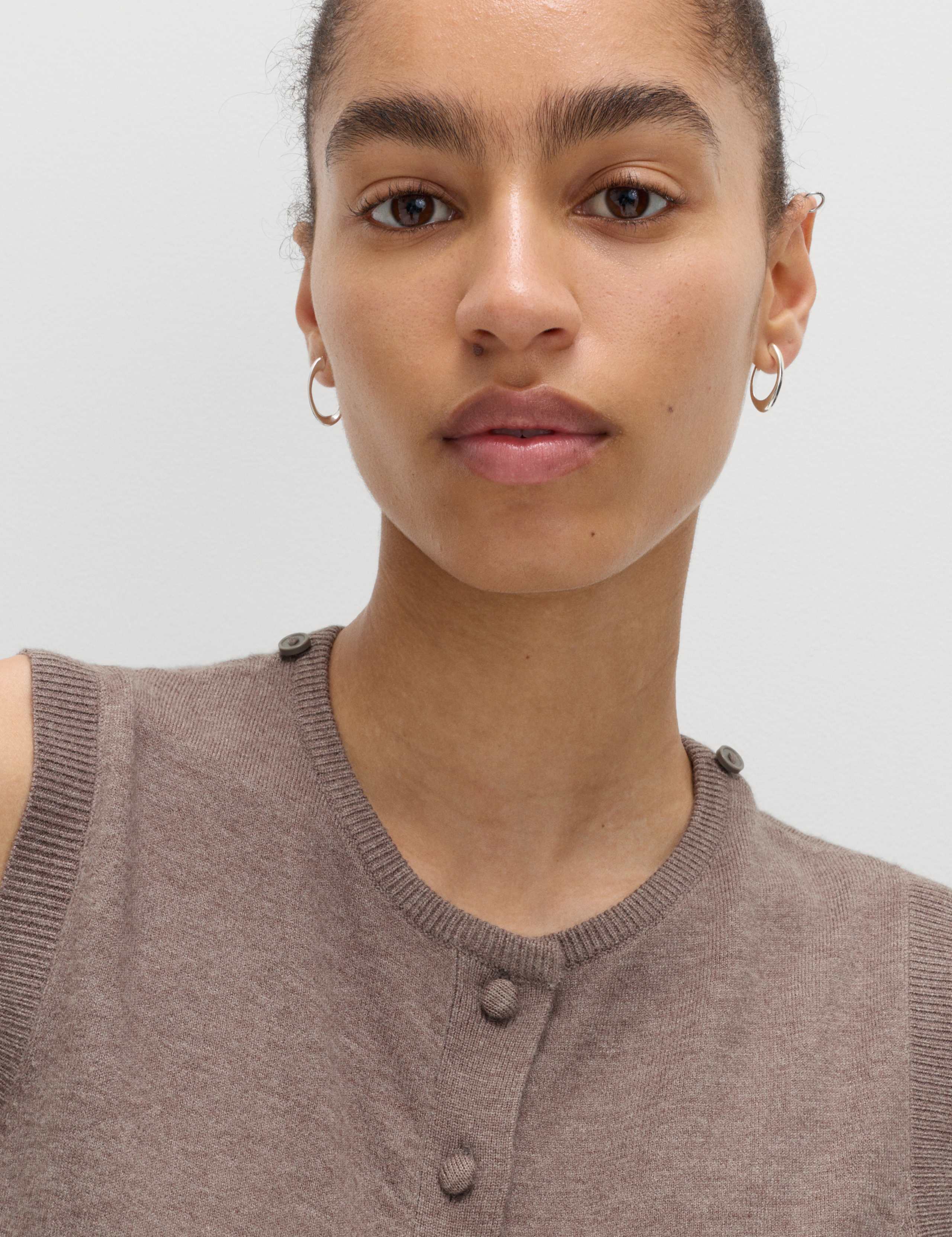 Tie Neck Button Through Knitted Waistcoat 5 of 7