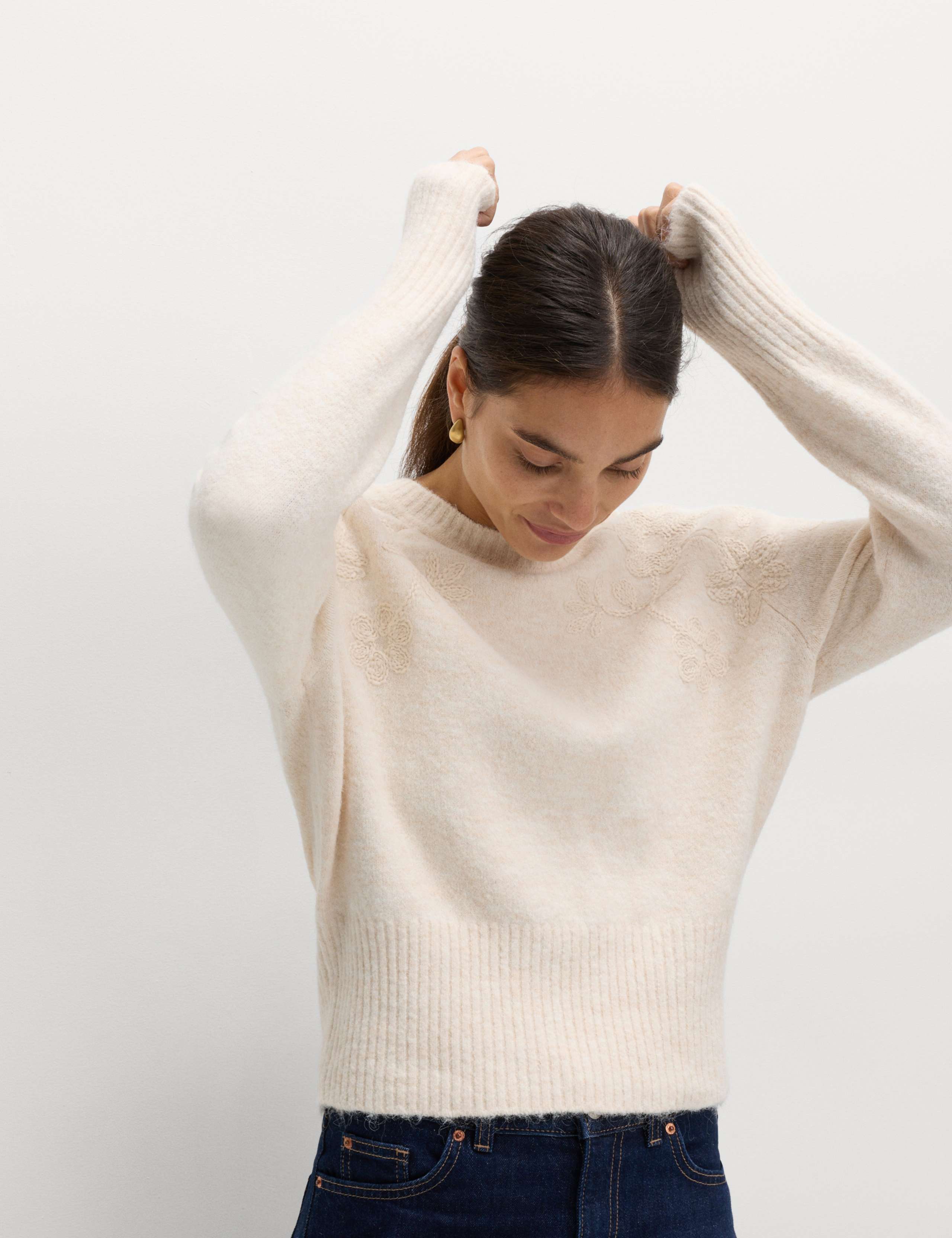 Embroidered Crew Neck Jumper With Wool 6 of 6