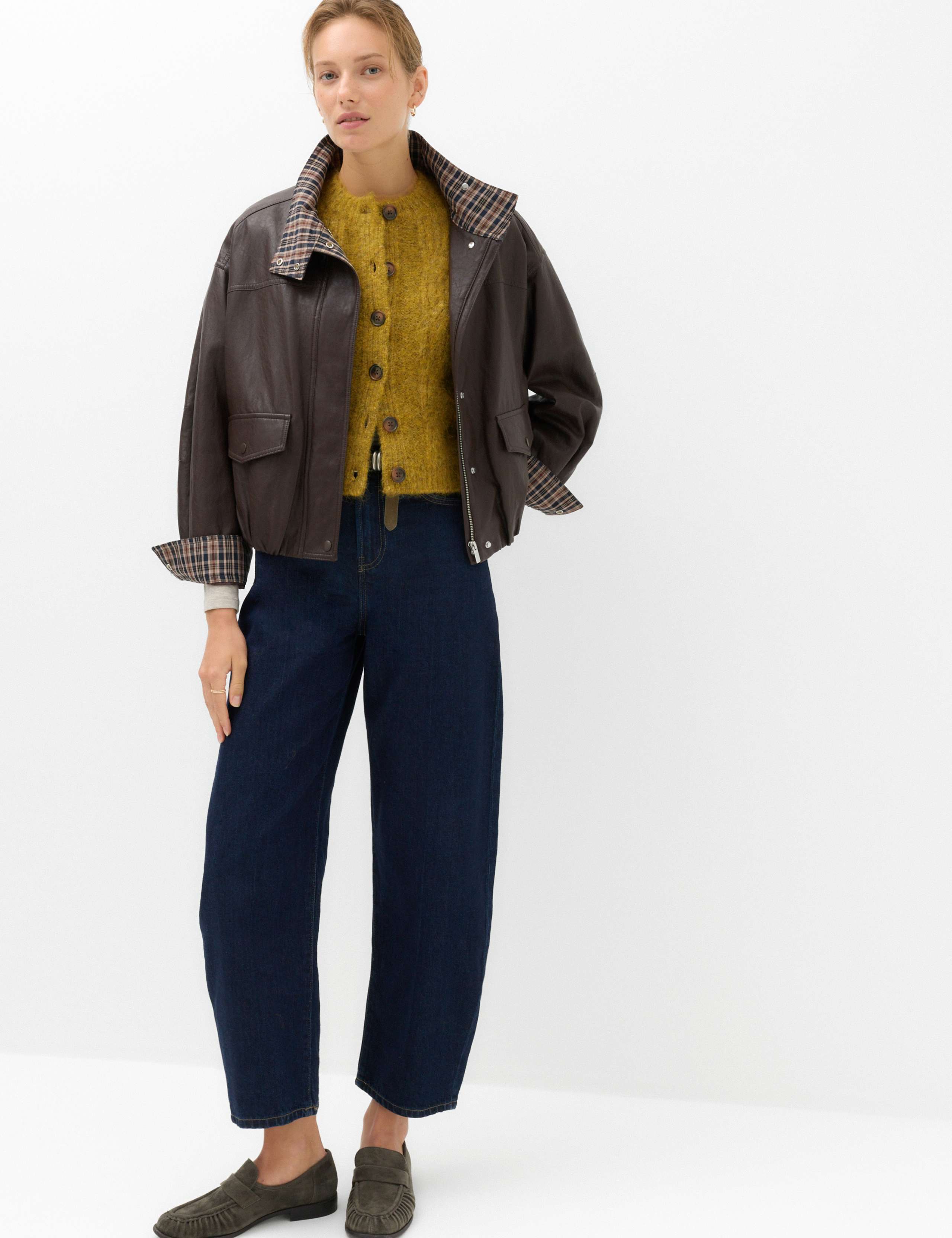 Cable Knit Crew Neck Cropped Knitted Waistcoat With Wool 6 of 6