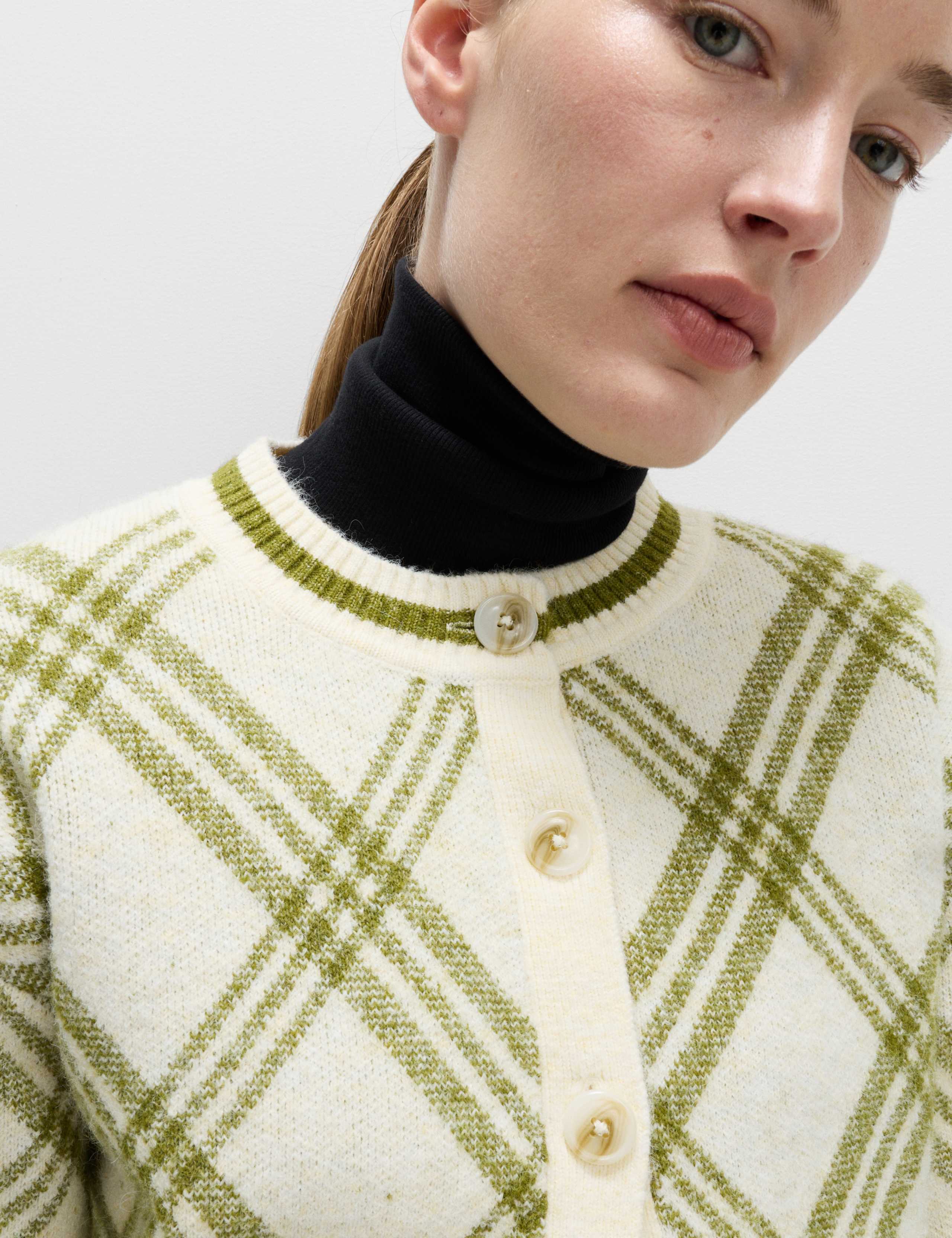 Checked Crew Neck Cardigan With Wool 5 of 8