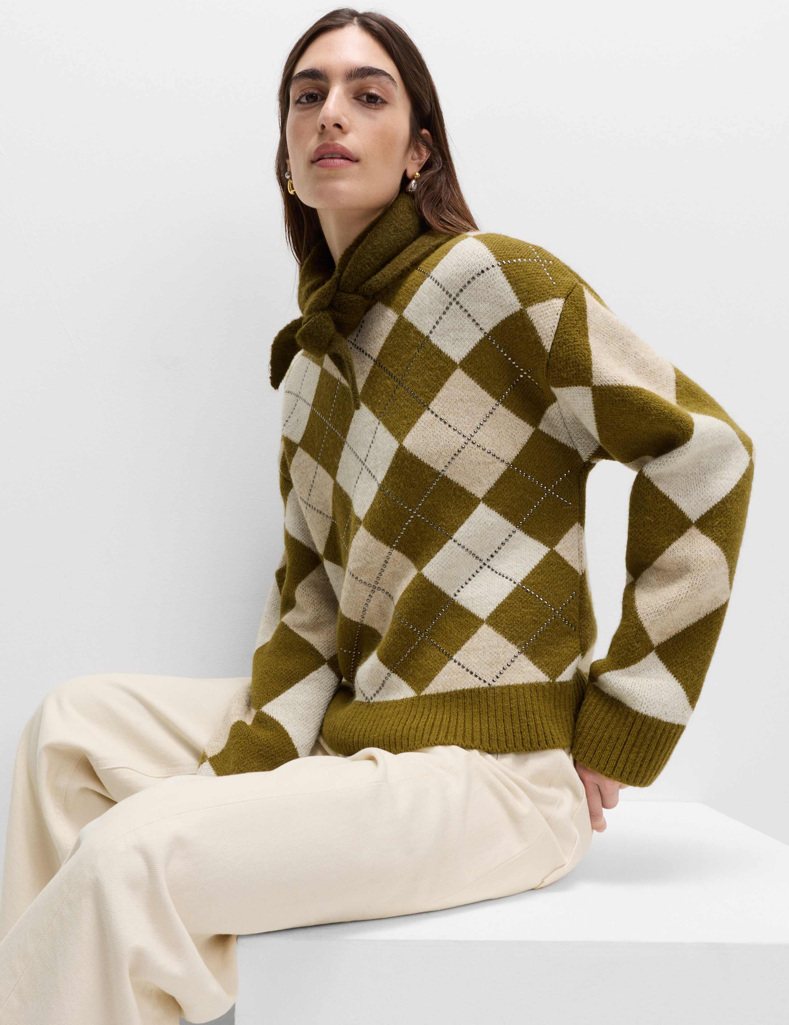 Argyle Crew Neck Slim Fit Jumper with Wool 3 of 5