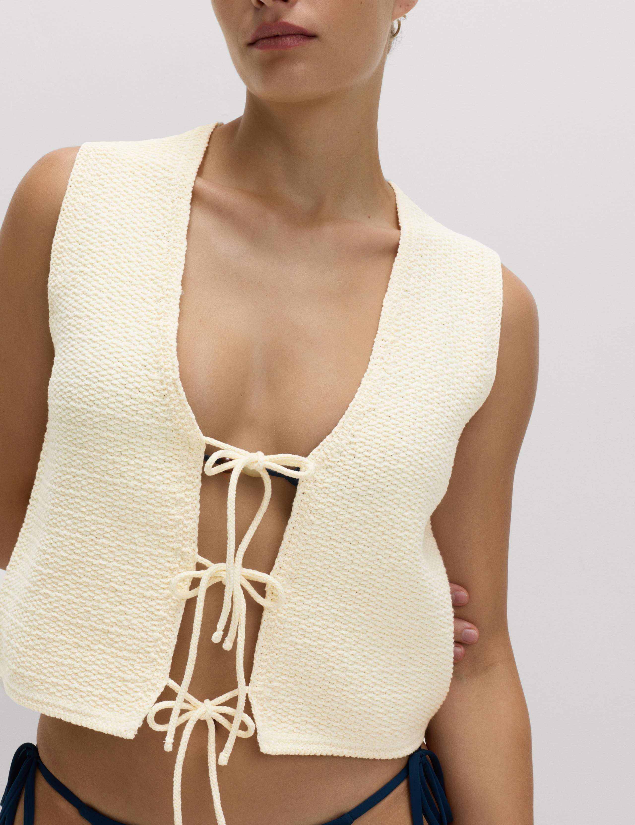 Cotton Blend Textured Tie Front Waistcoat 4 of 6