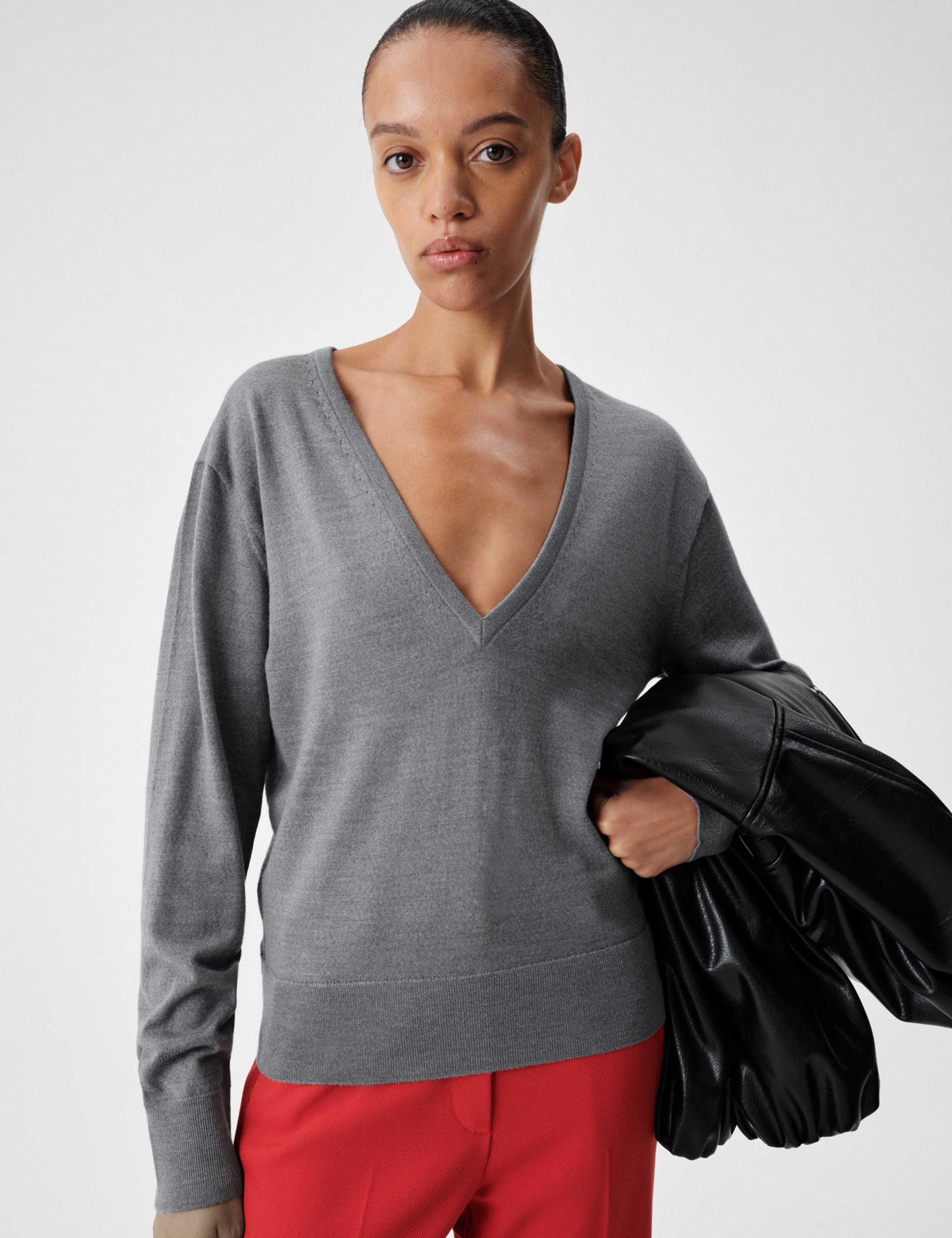 V Neck Jumper With Merino Wool 6 of 8