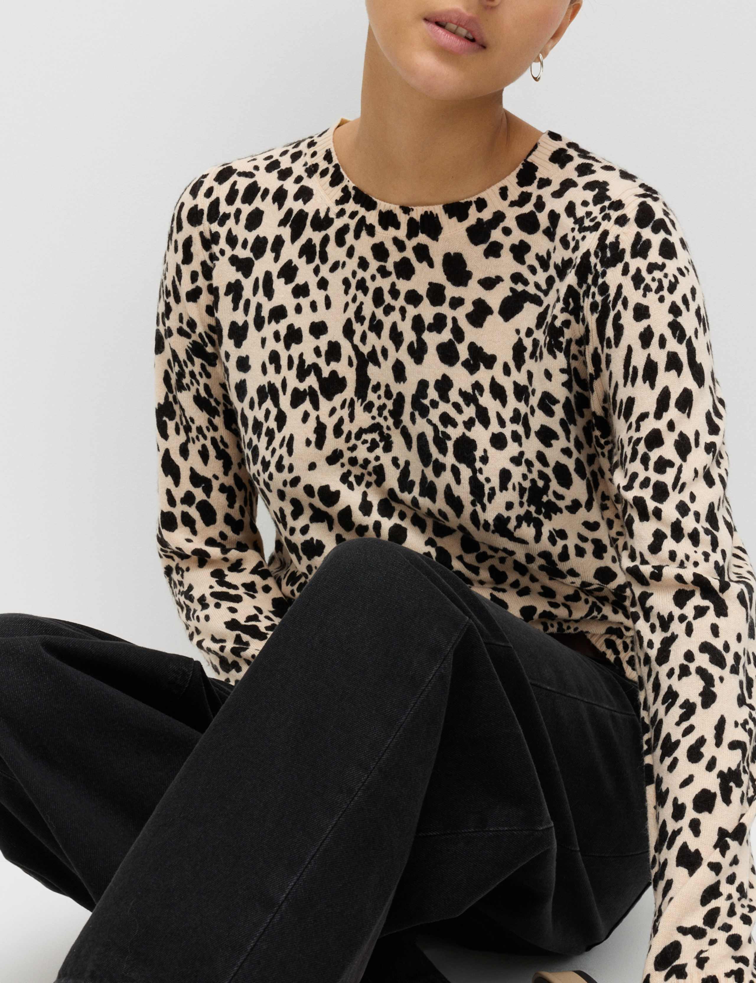 Supersoft Animal Print Crew Neck Jumper 4 of 6