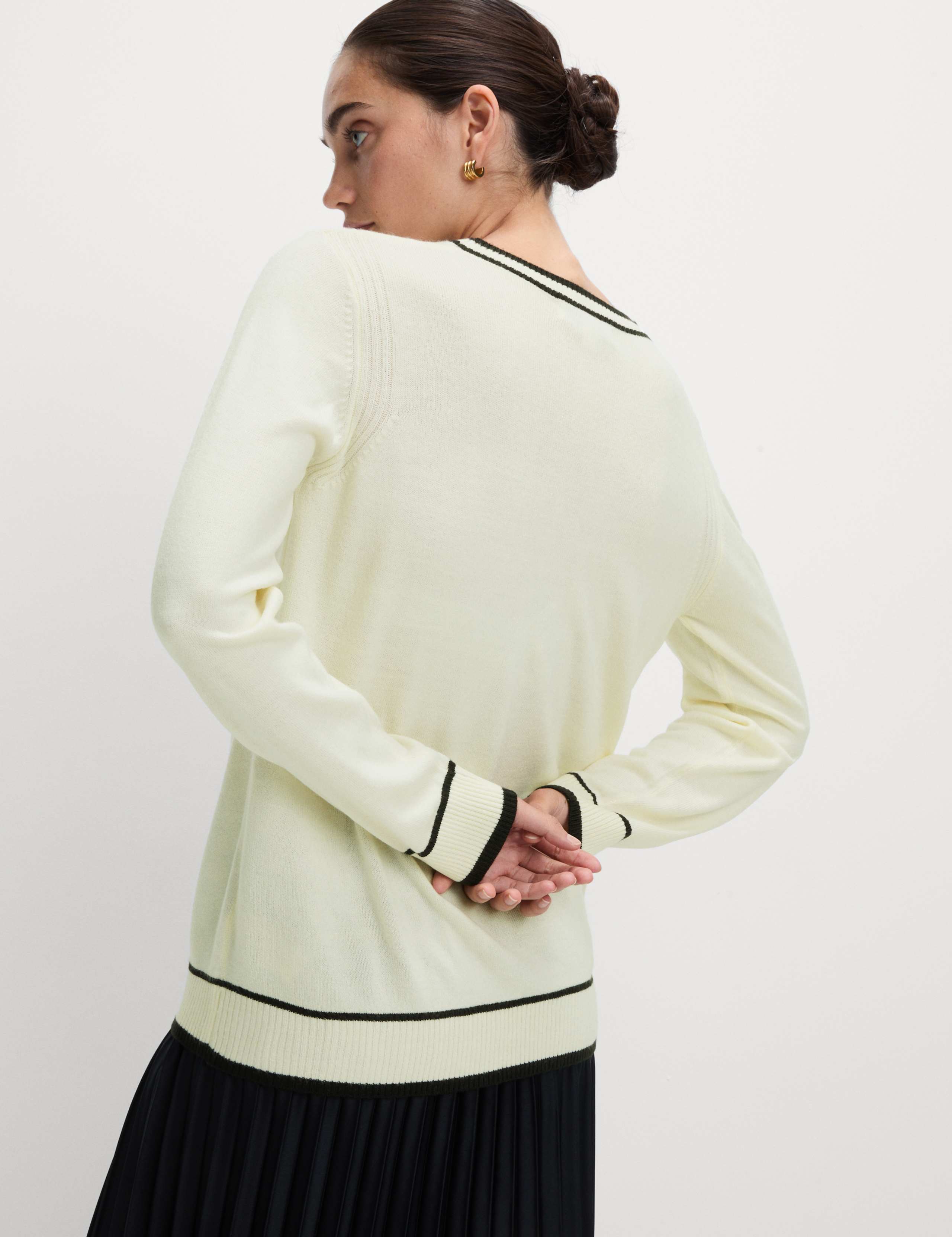 Supersoft Tipped Crew Neck Jumper 5 of 5