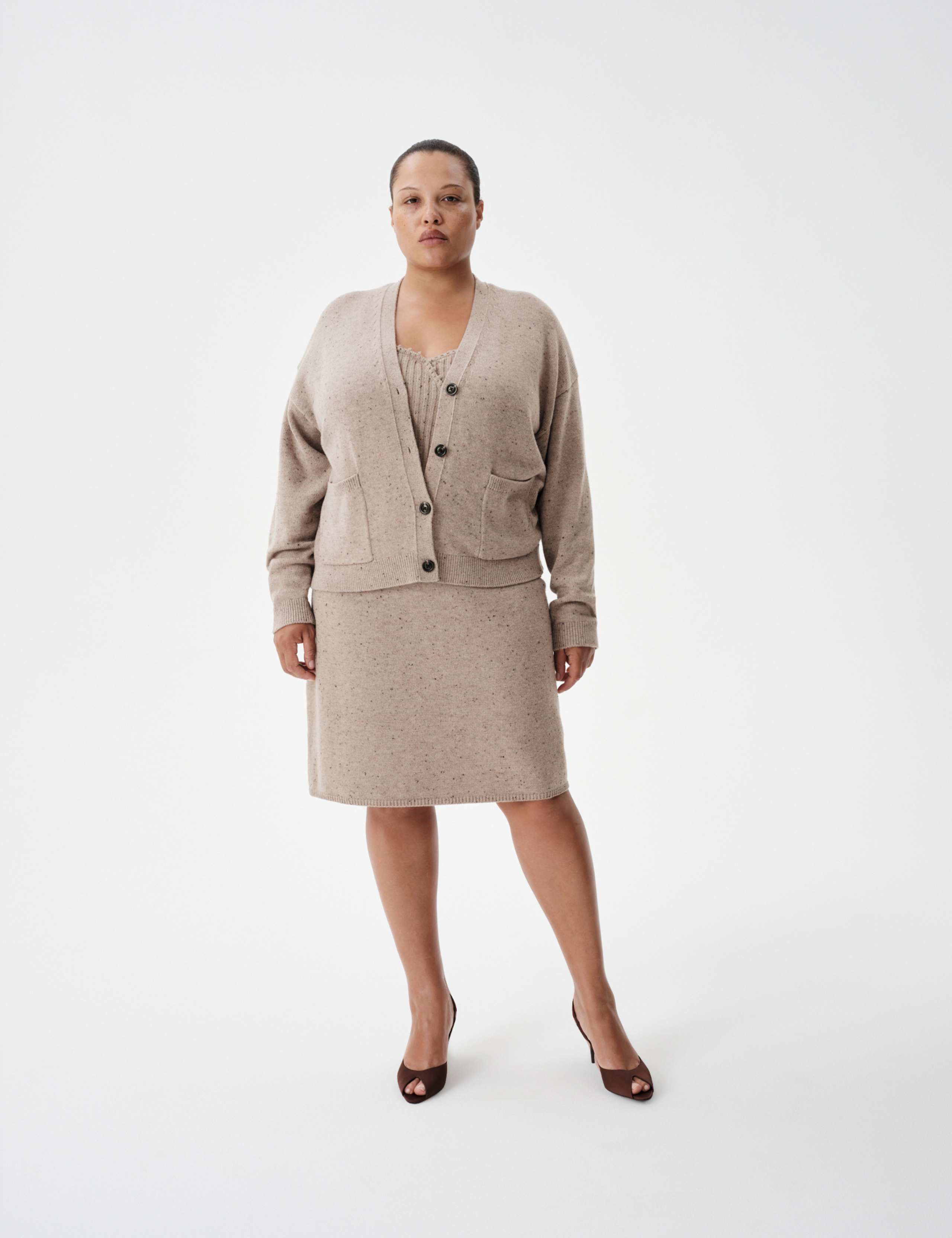 Nep Wool V Neck Relaxed Cardigan 7 of 7