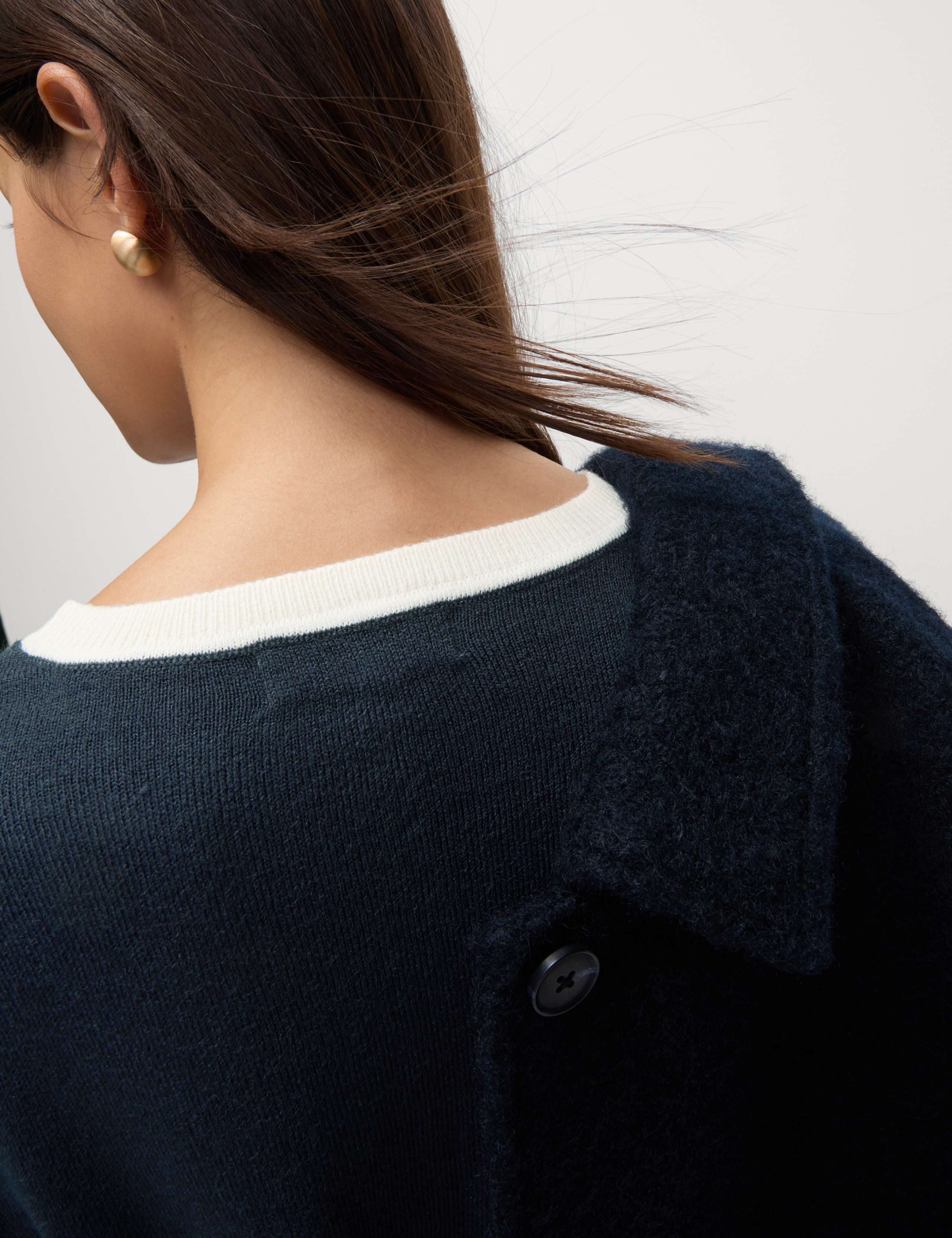 Supersoft Tipped Detail Relaxed Jumper 3 of 6