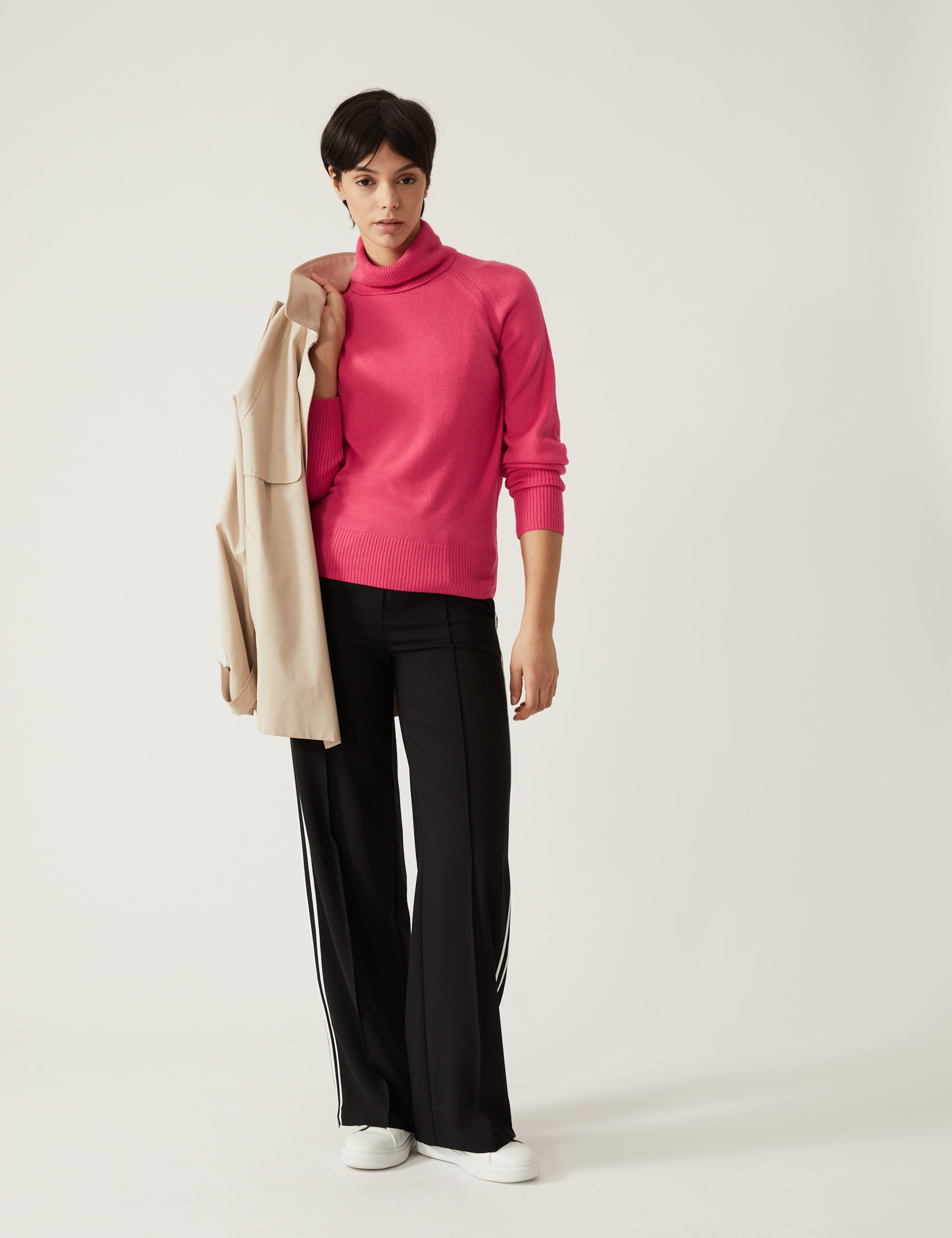 Supersoft Roll Neck Balloon Sleeve Jumper 5 of 6