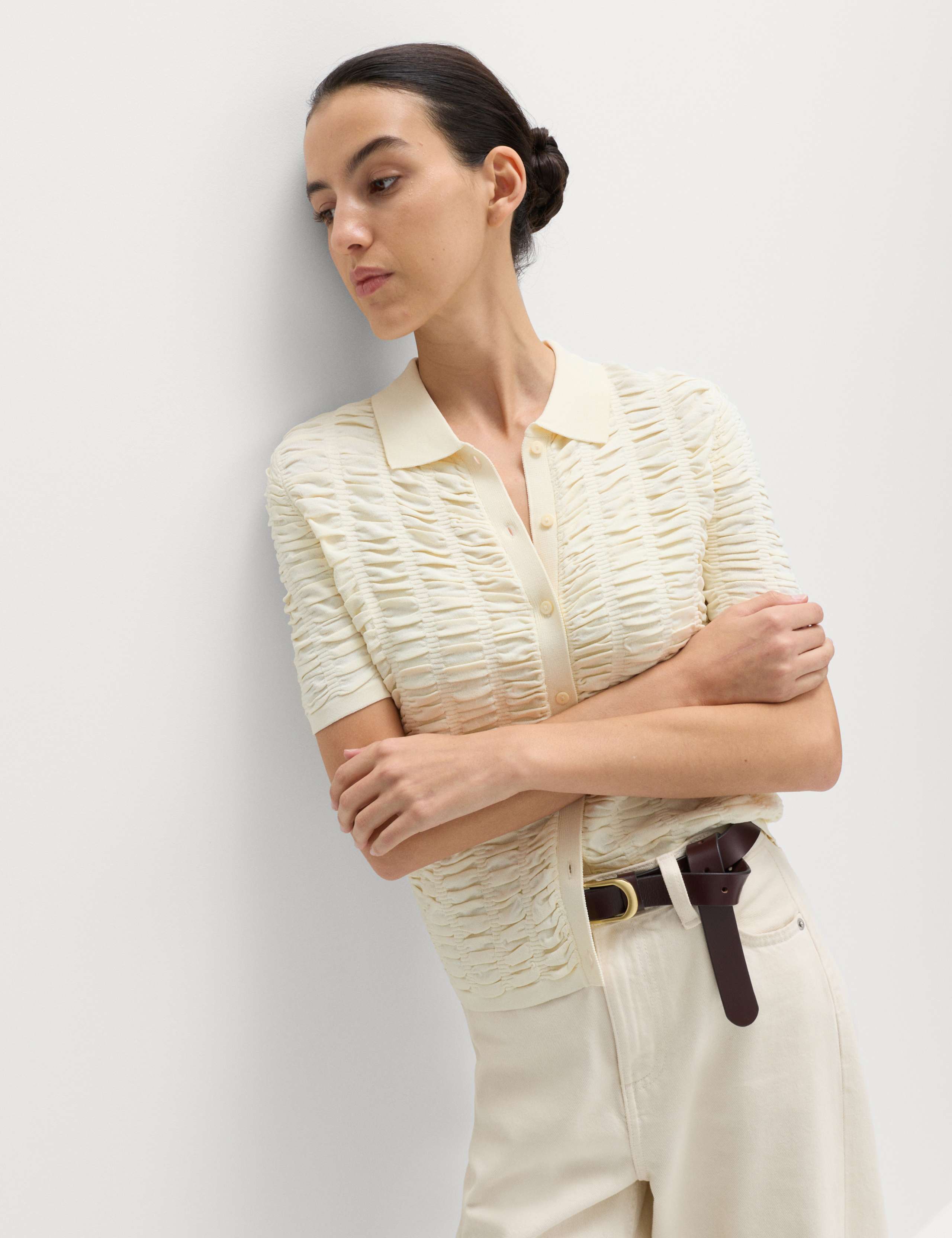 Textured Collared Fitted Cardigan 4 of 6