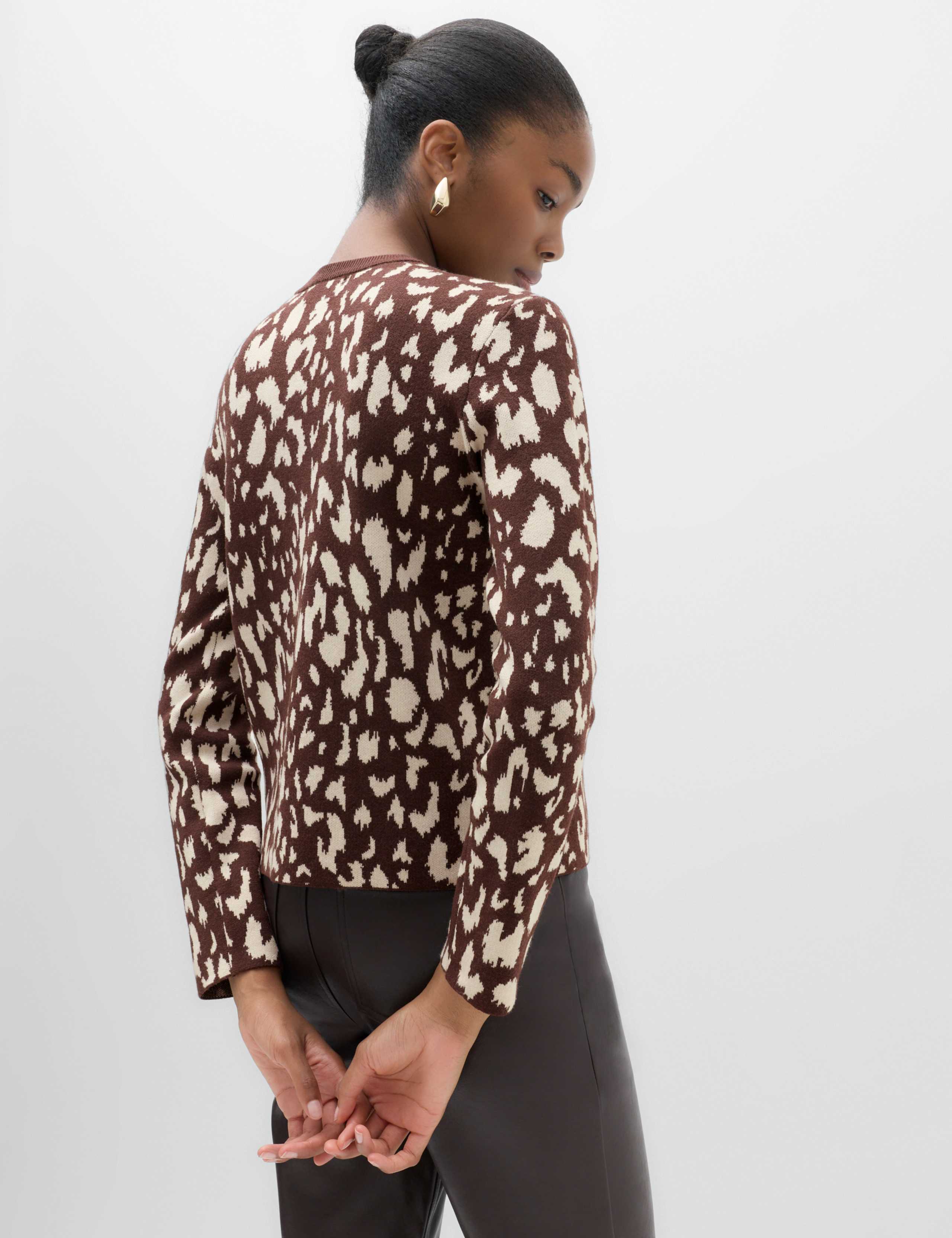 Animal Print Crew Neck Relaxed Jumper 4 of 5