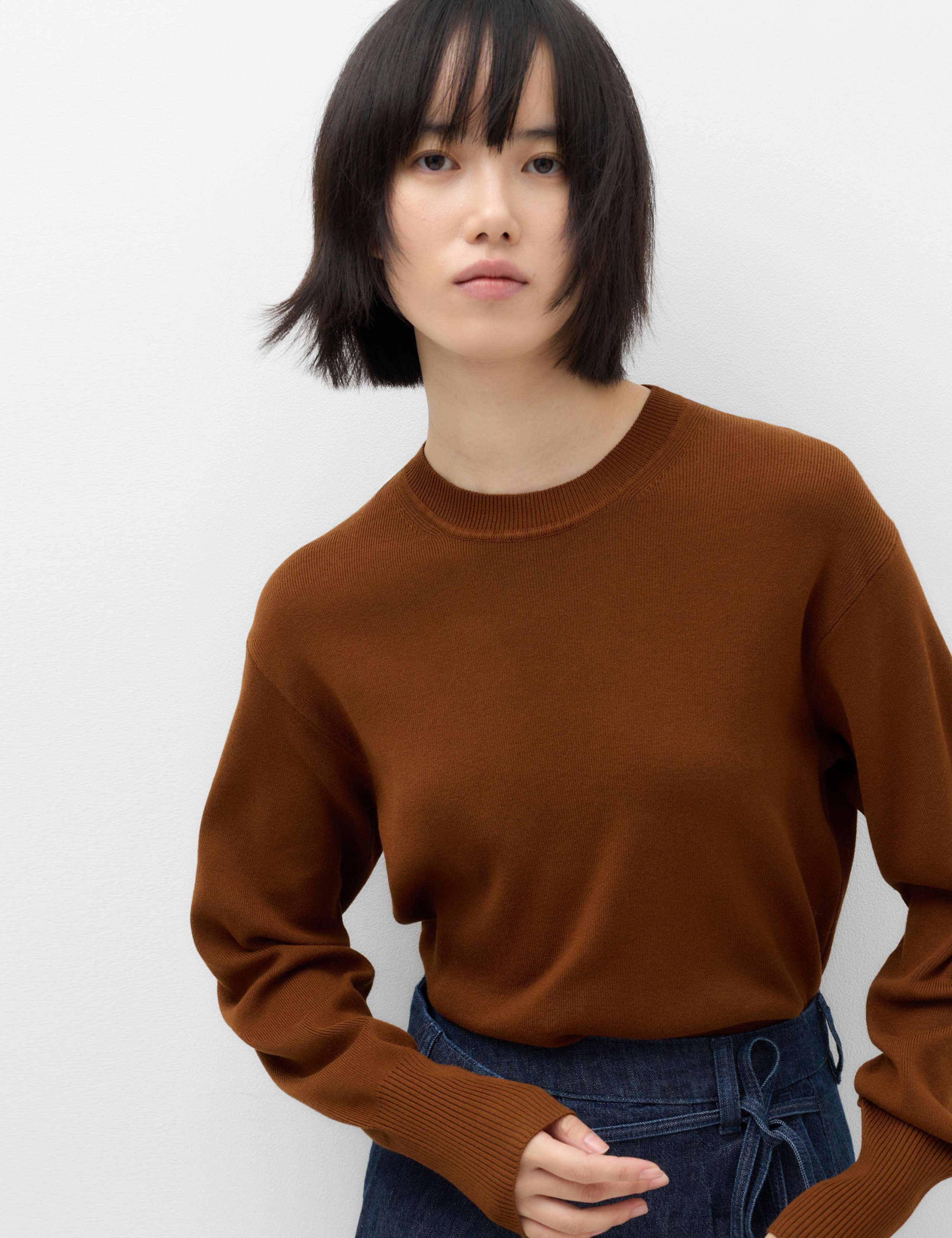 Crew Neck Waisted Slim Fit Jumper 1 of 6