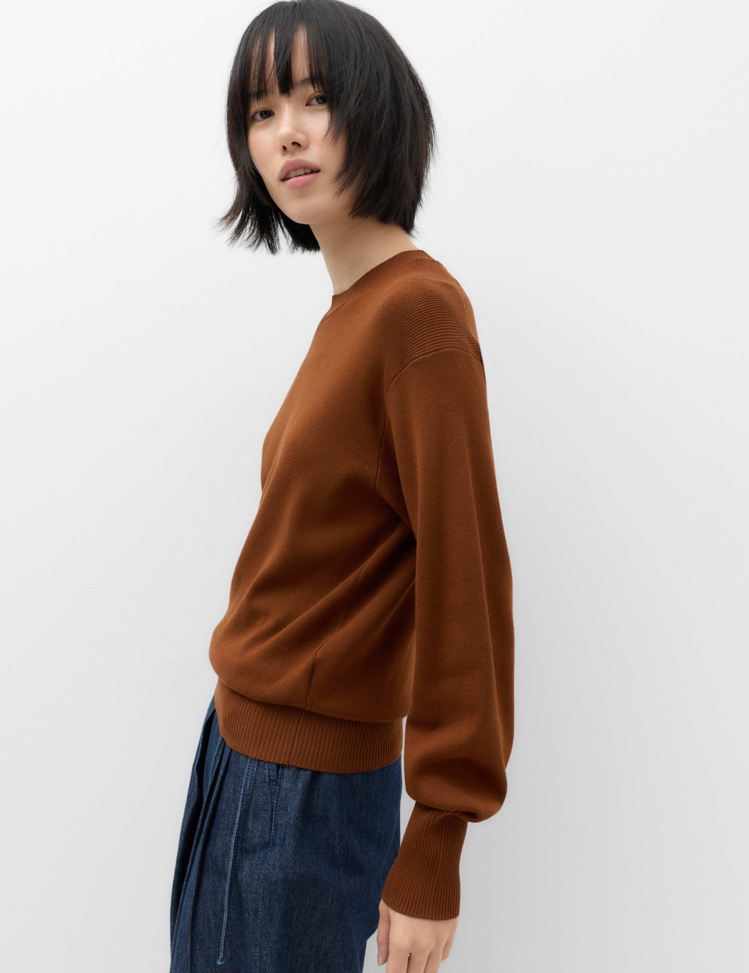 Crew Neck Waisted Slim Fit Jumper 4 of 6