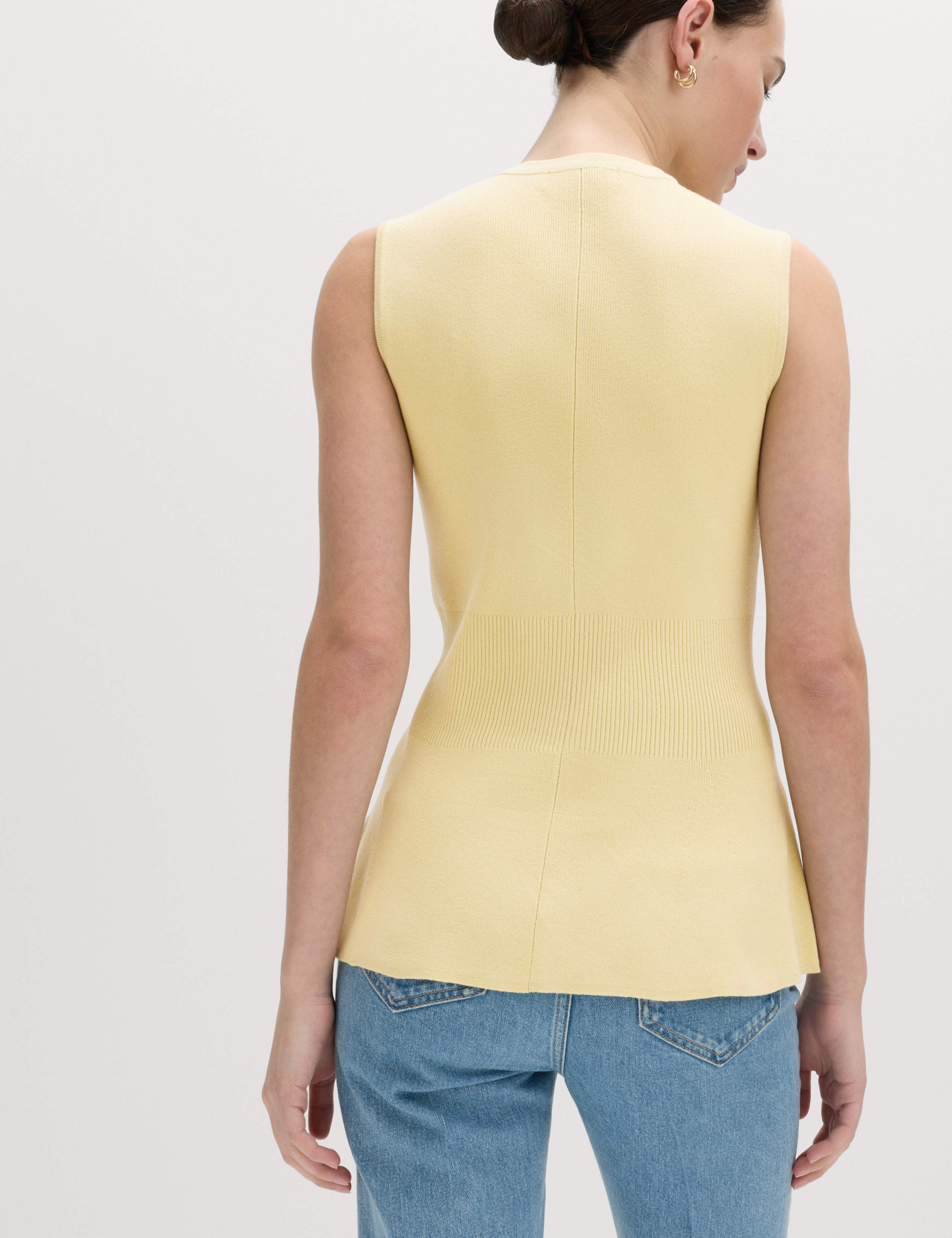 Ribbed Peplum Waisted Knitted Waistcoat 5 of 5