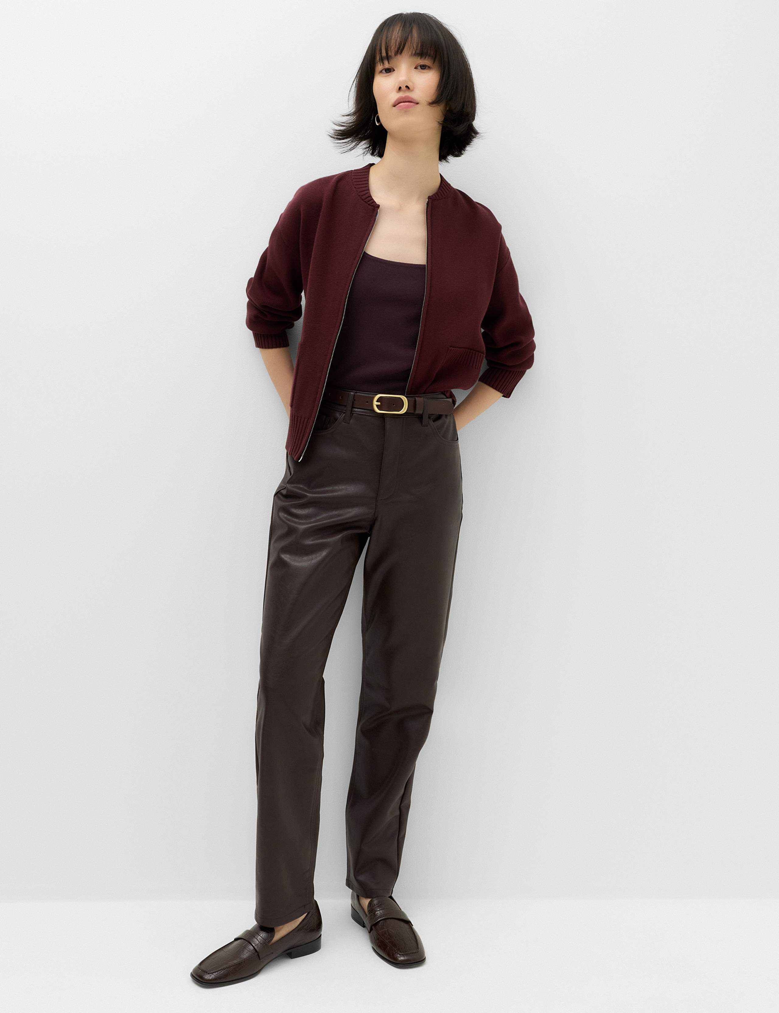Square Neck Slim Fit Knitted Vest 3 of 6