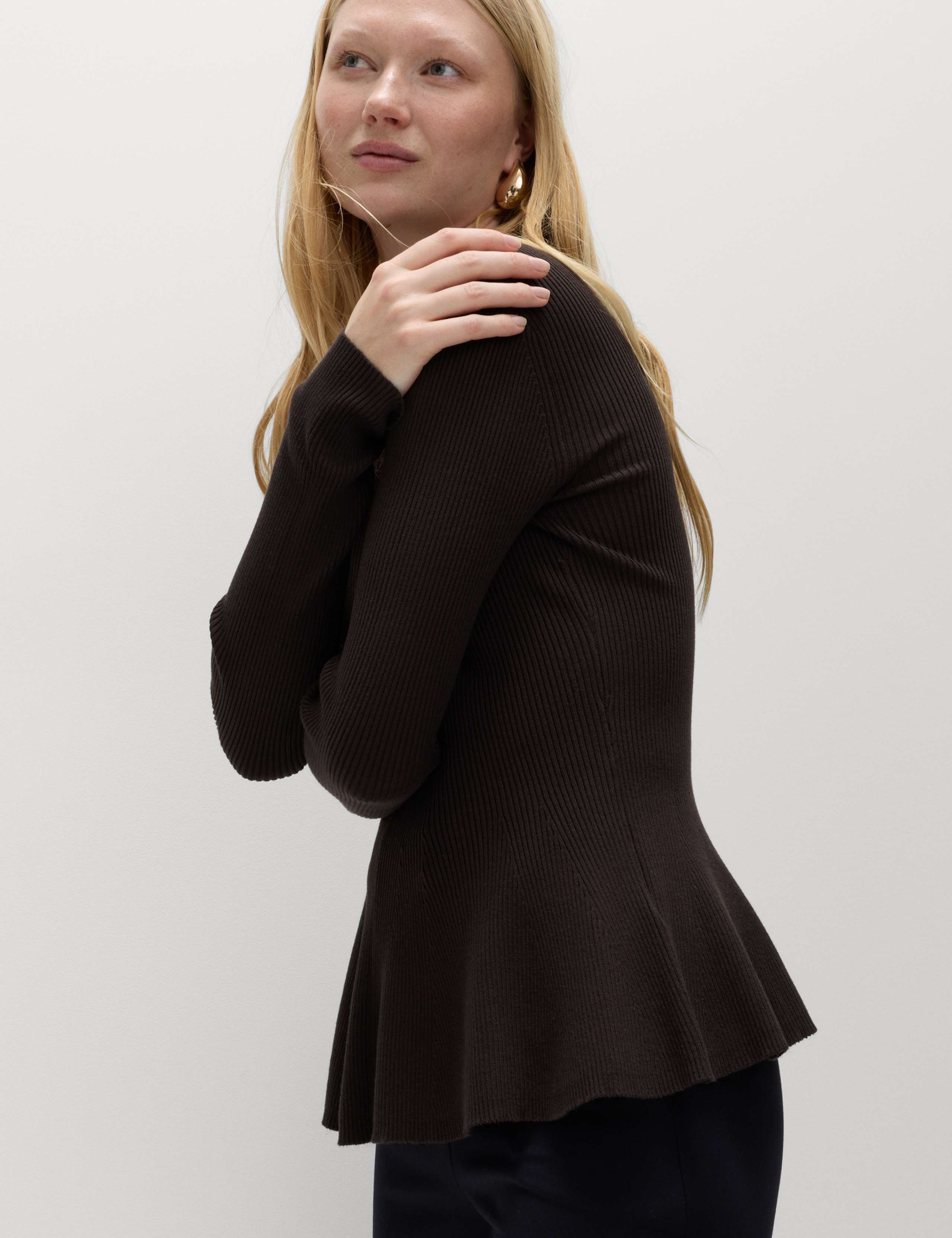 Ribbed Peplum Slim Fit Knitted Top 3 of 5