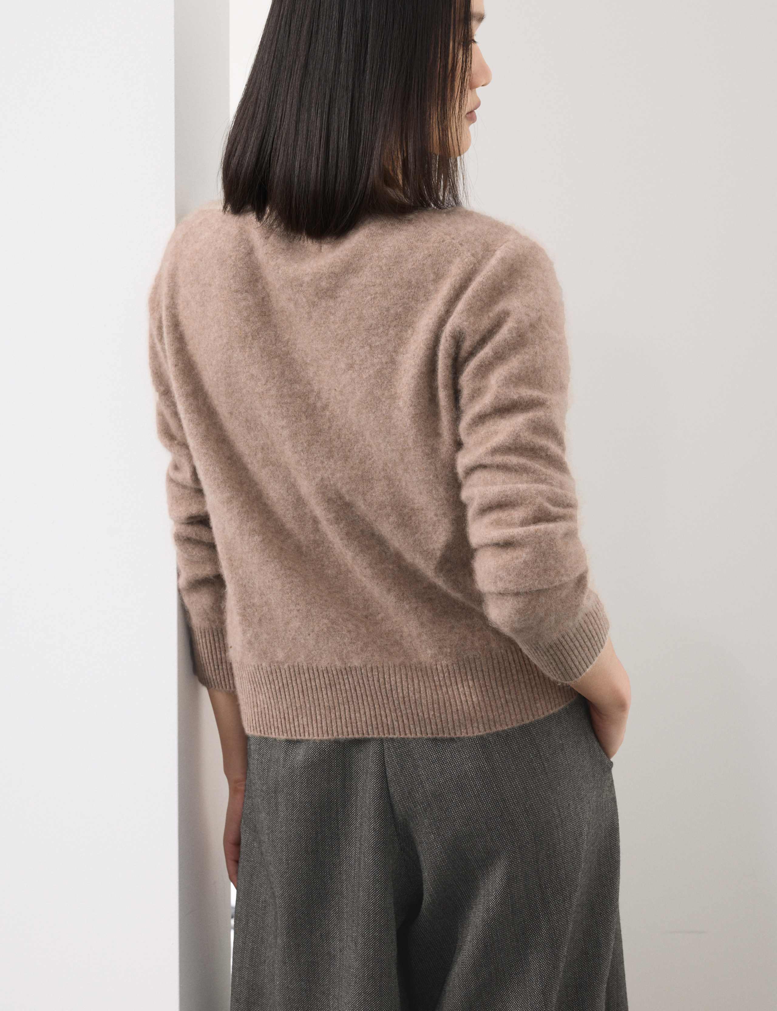 Wool Rich V-Neck Jumper with Cashmere 4 of 7