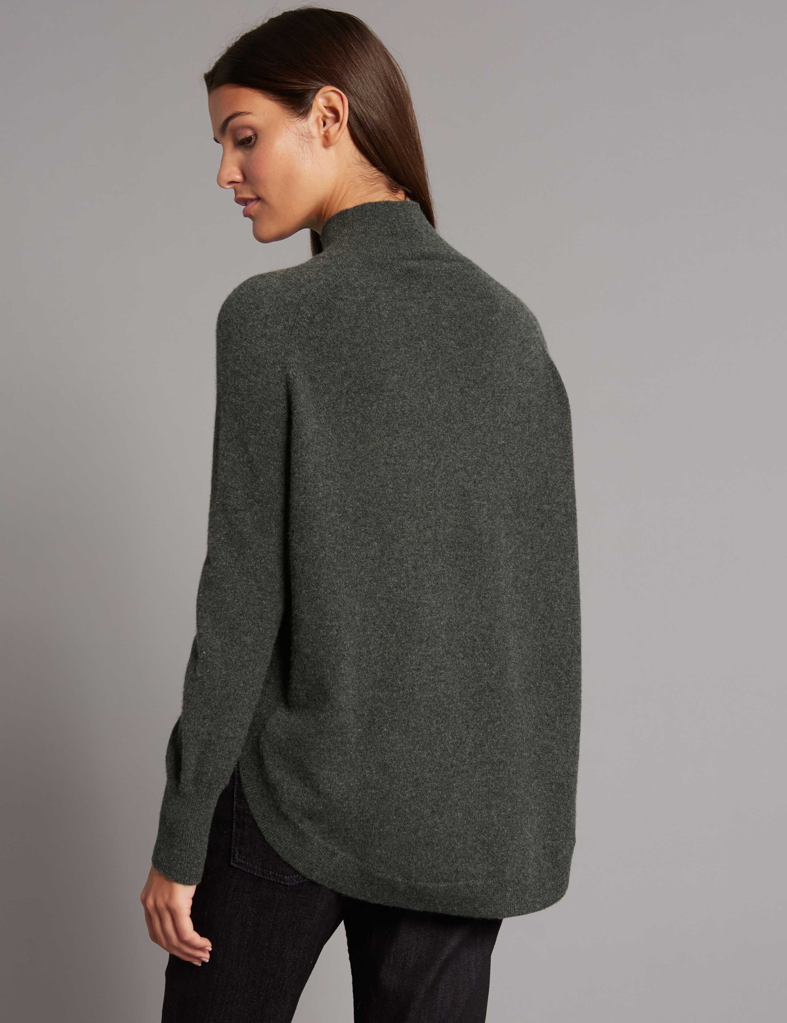 Pure Cashmere Colour Block Curve Hem Jumper 4 of 5