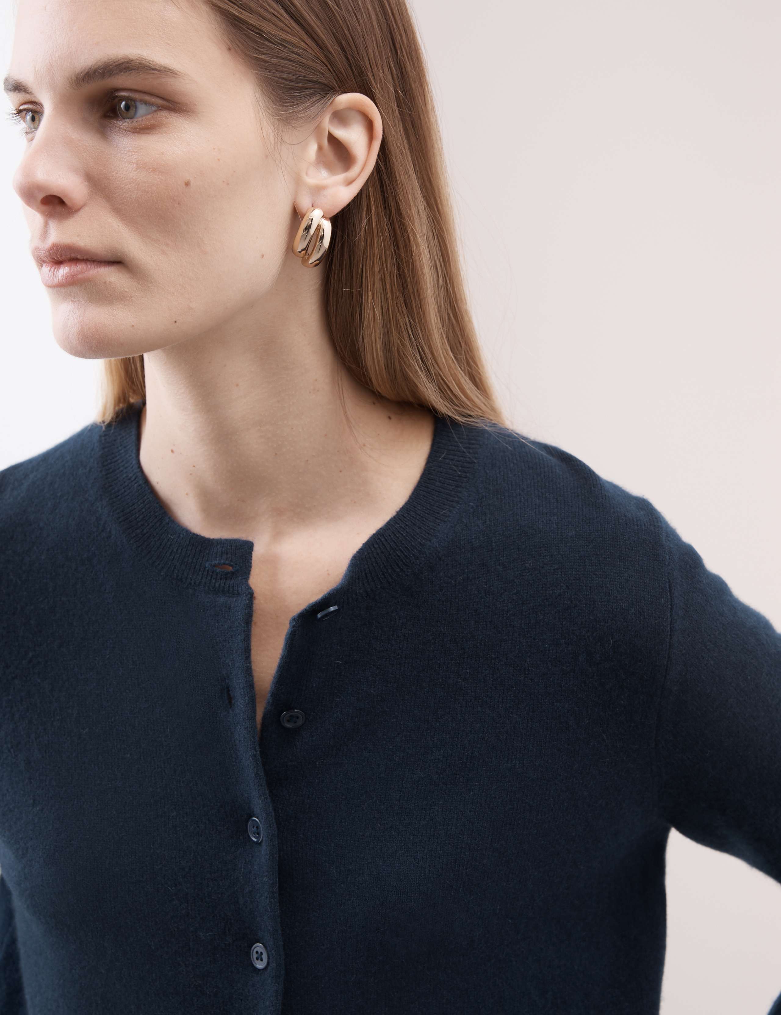 Pure Cashmere Crew Neck Relaxed Cardigan 3 of 6