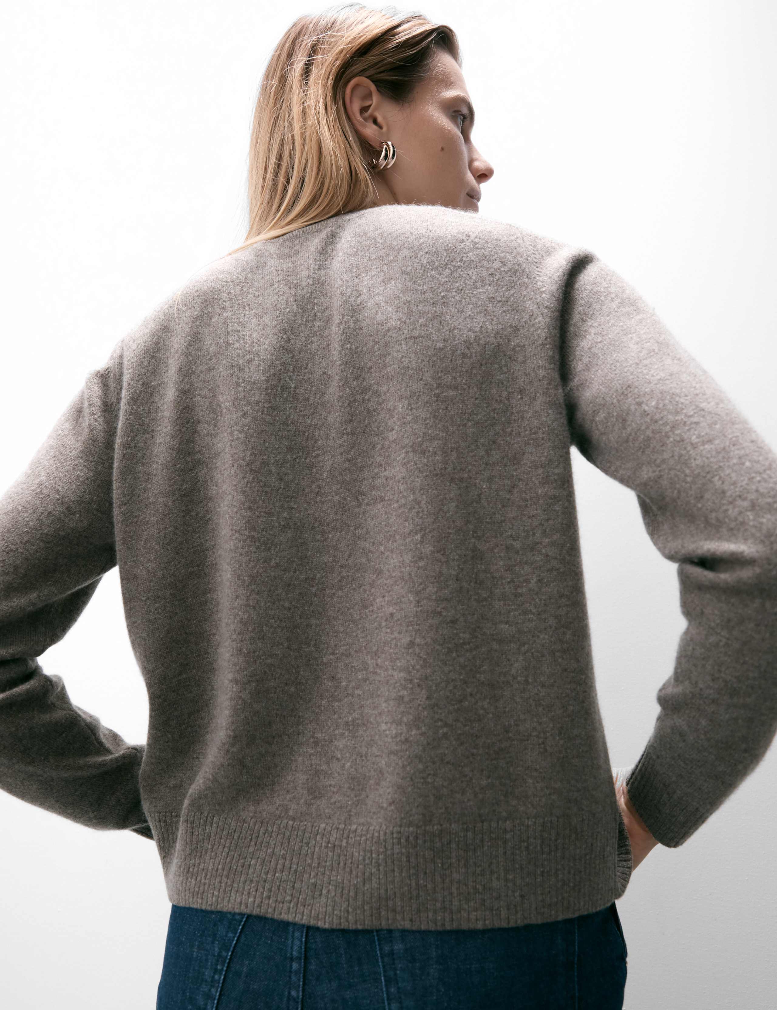 Pure Cashmere Crew Neck Relaxed Cardigan 5 of 6