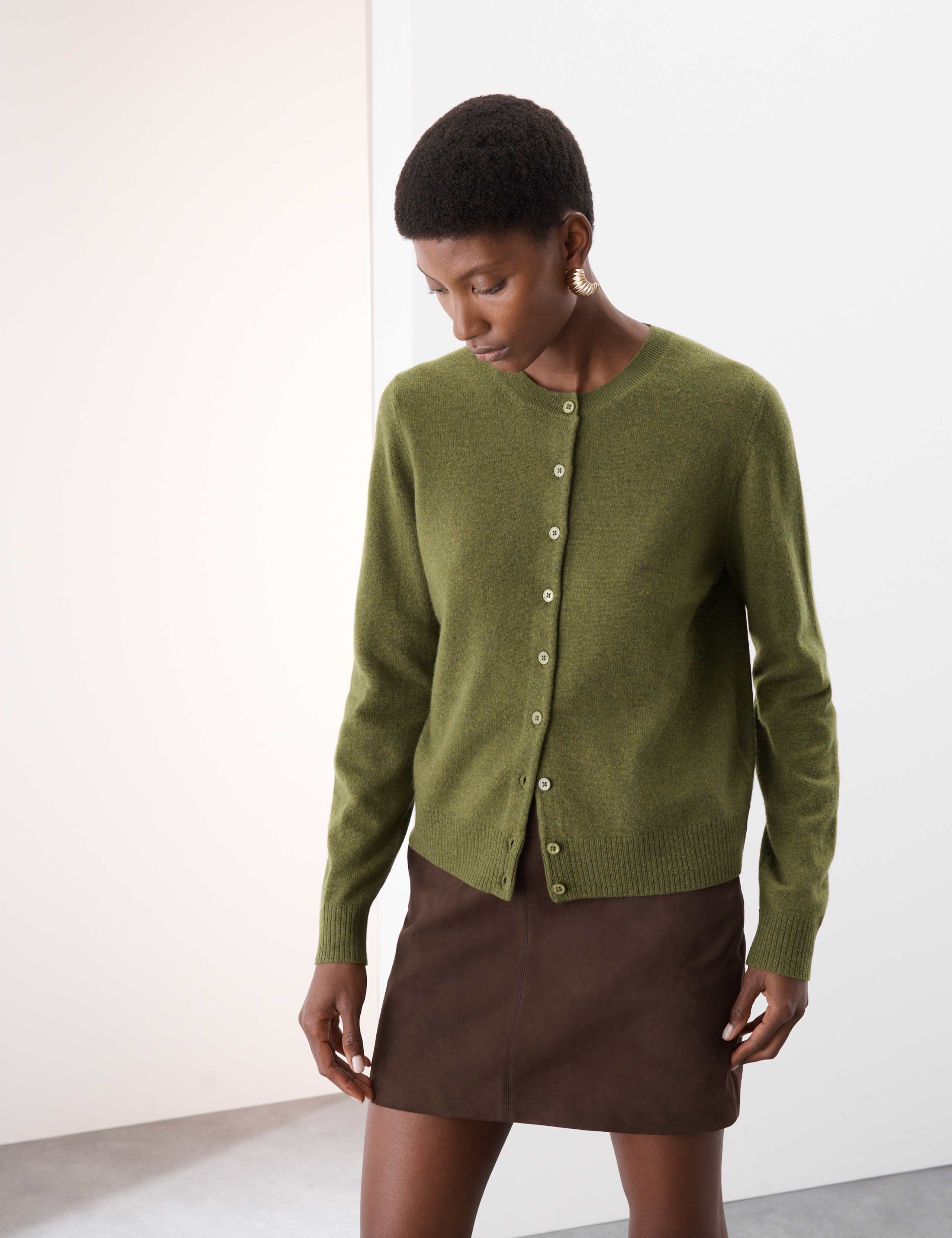 Pure Cashmere Crew Neck Relaxed Cardigan 6 of 8