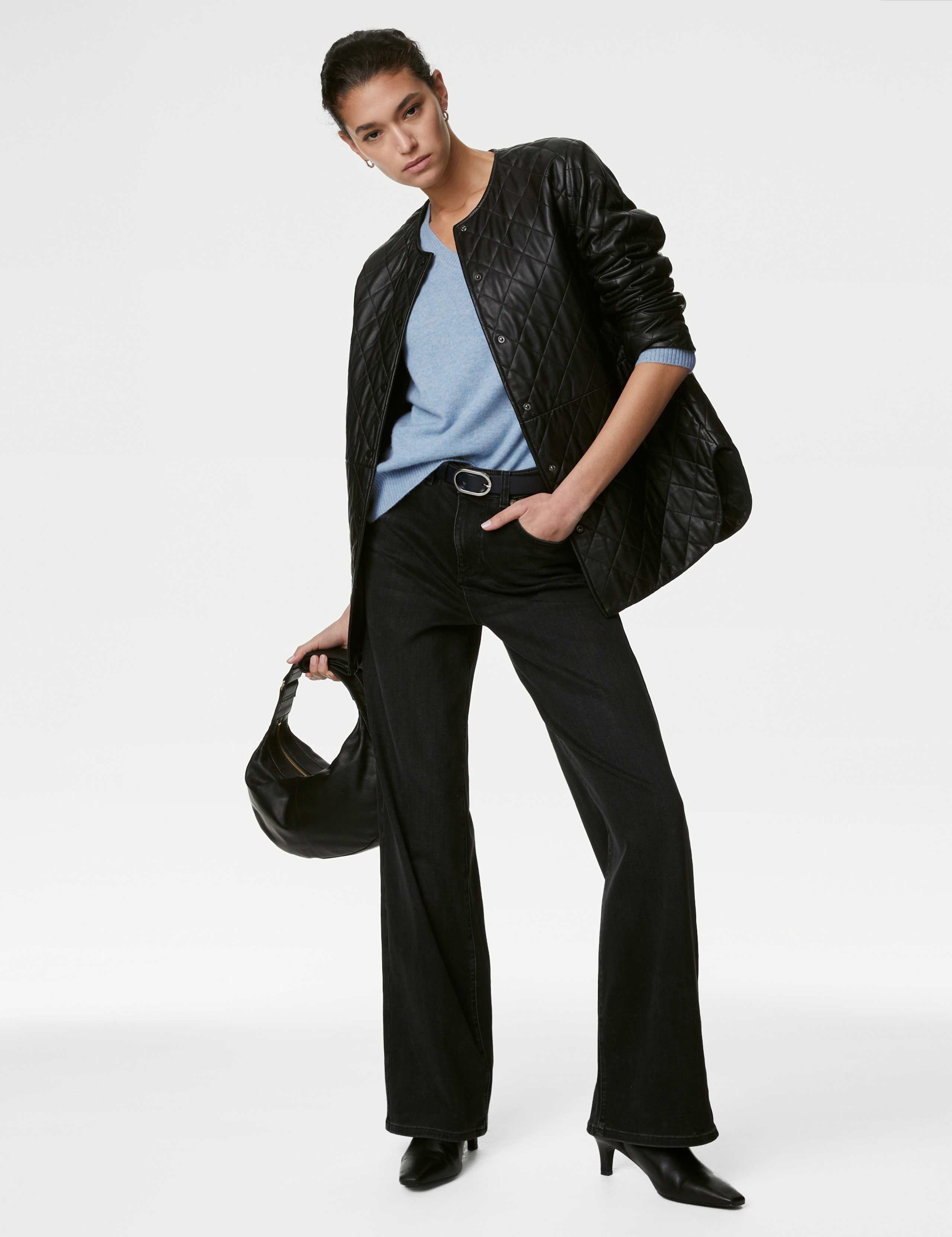 Pure Cashmere V-Neck Jumper 3 of 7