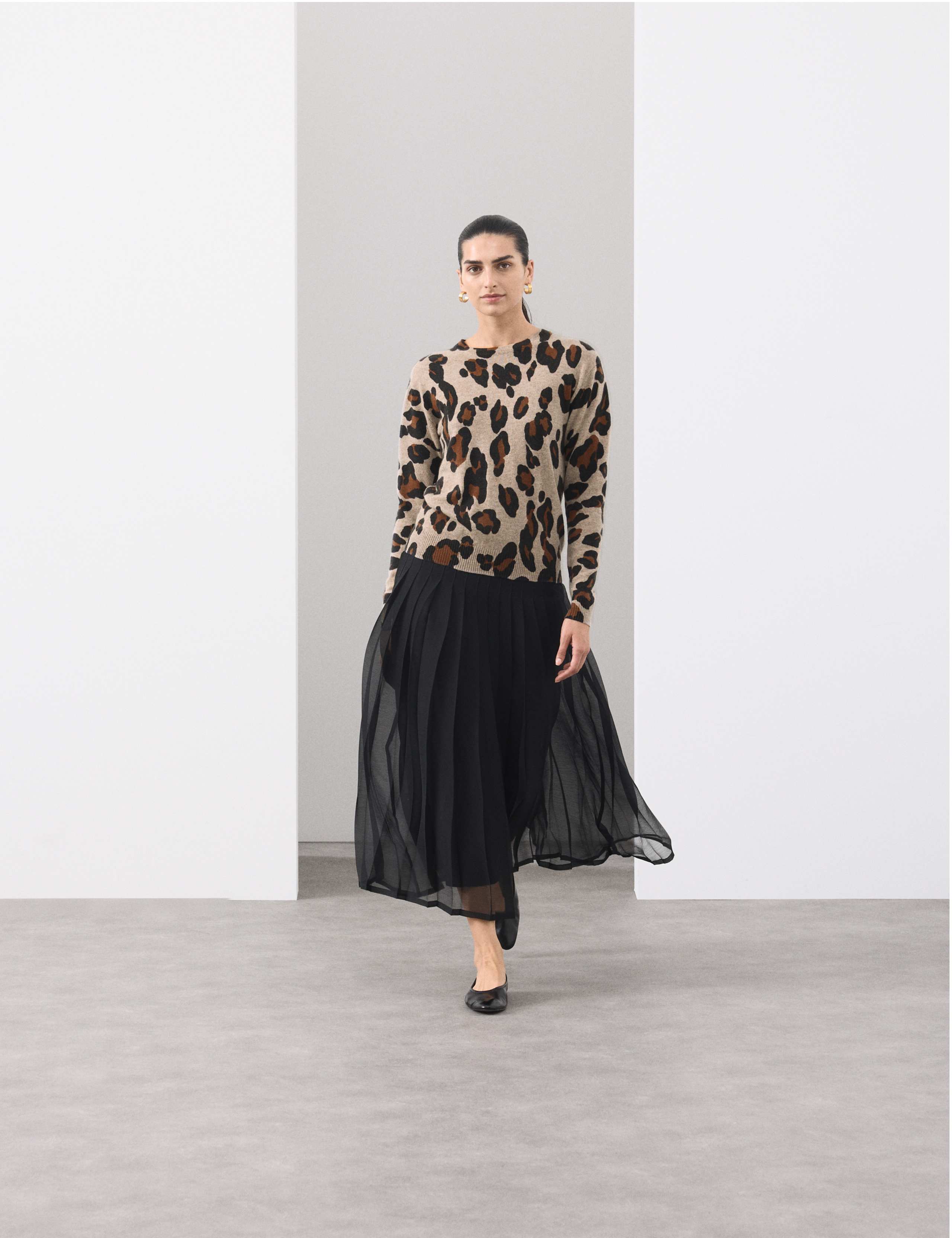 Pure Cashmere Animal Print Jumper 3 of 7