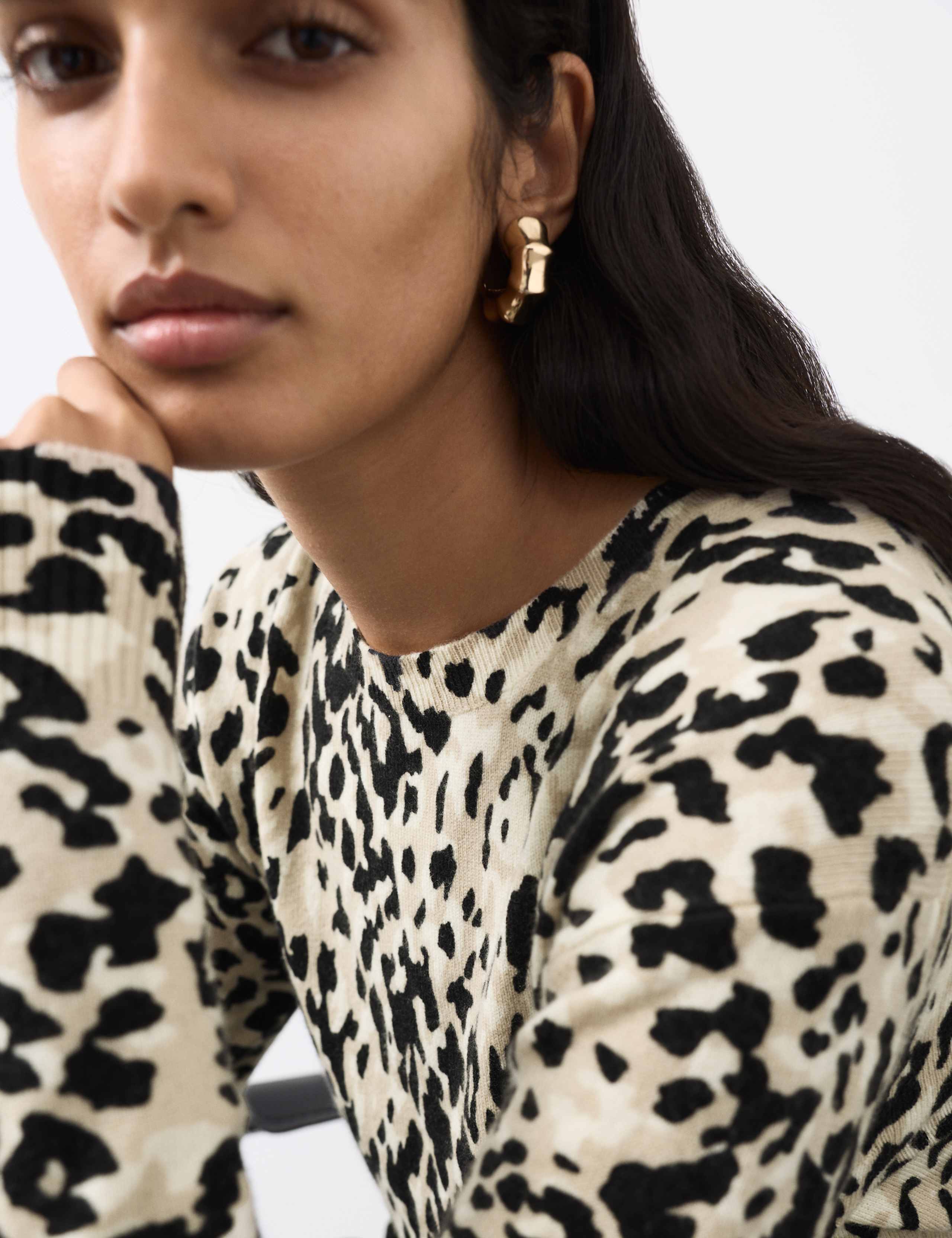 Pure Cashmere Animal Print Crew Neck Jumper 1 of 6