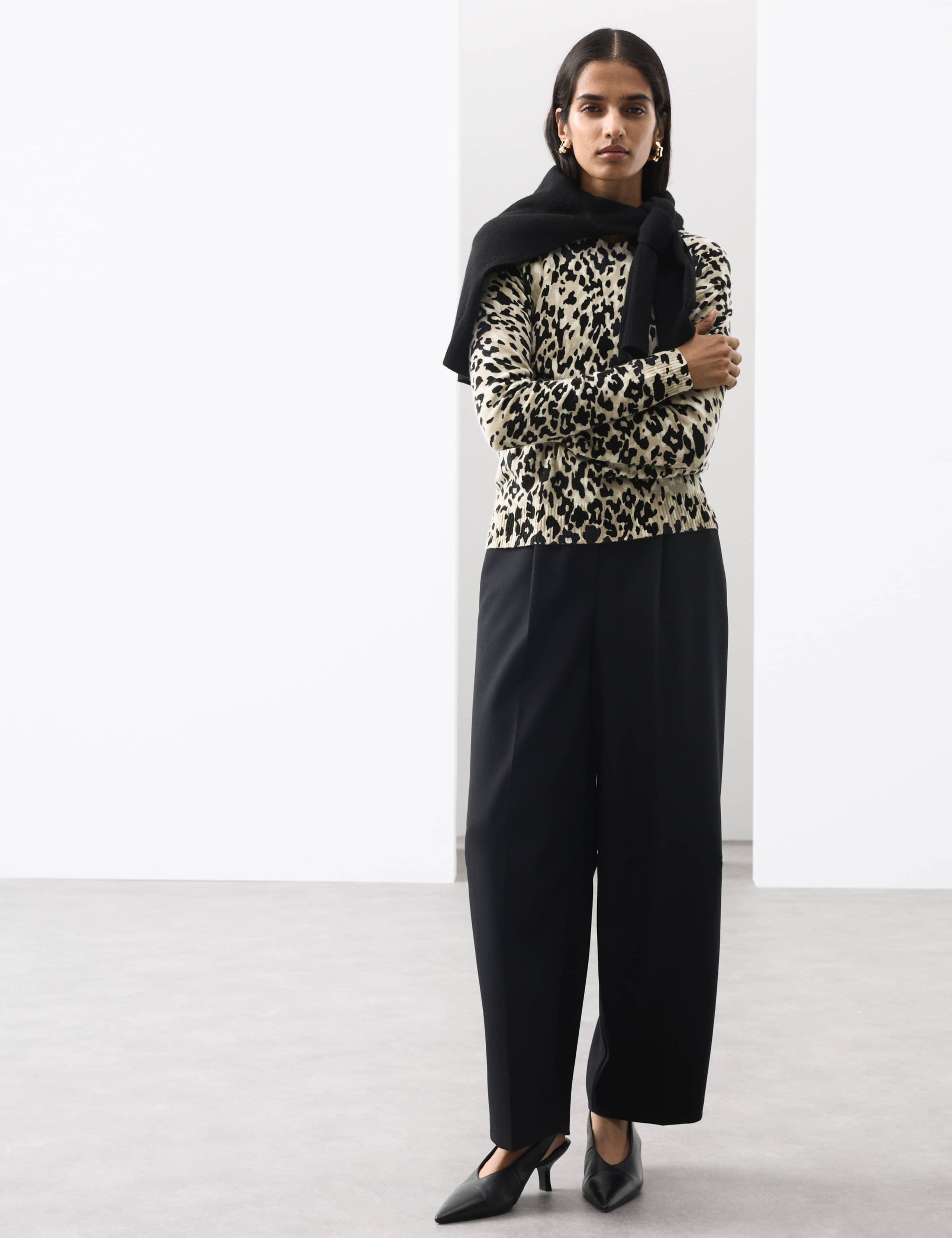 Pure Cashmere Animal Print Crew Neck Jumper 3 of 6